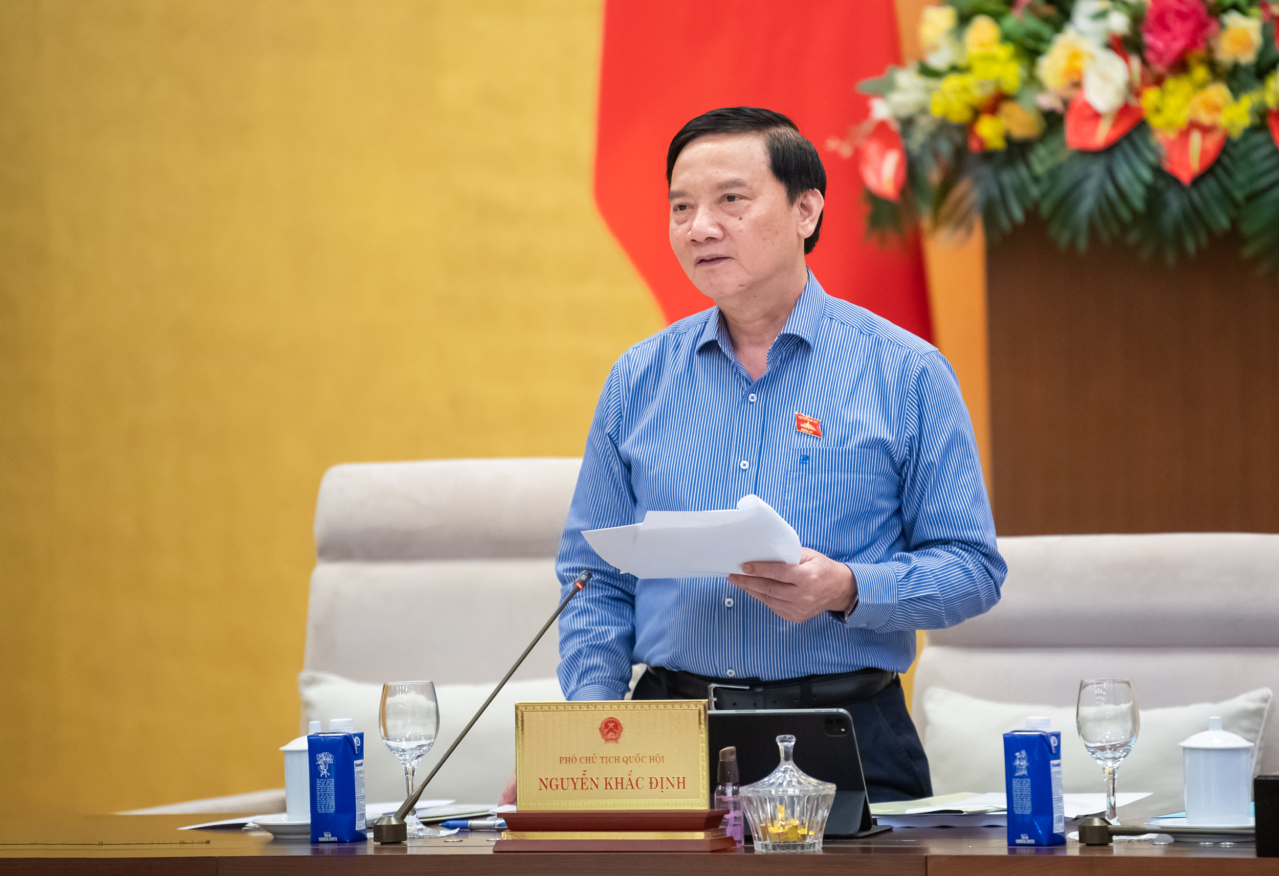Xây dựng chính quyền cấp xã gần dân, sát dân