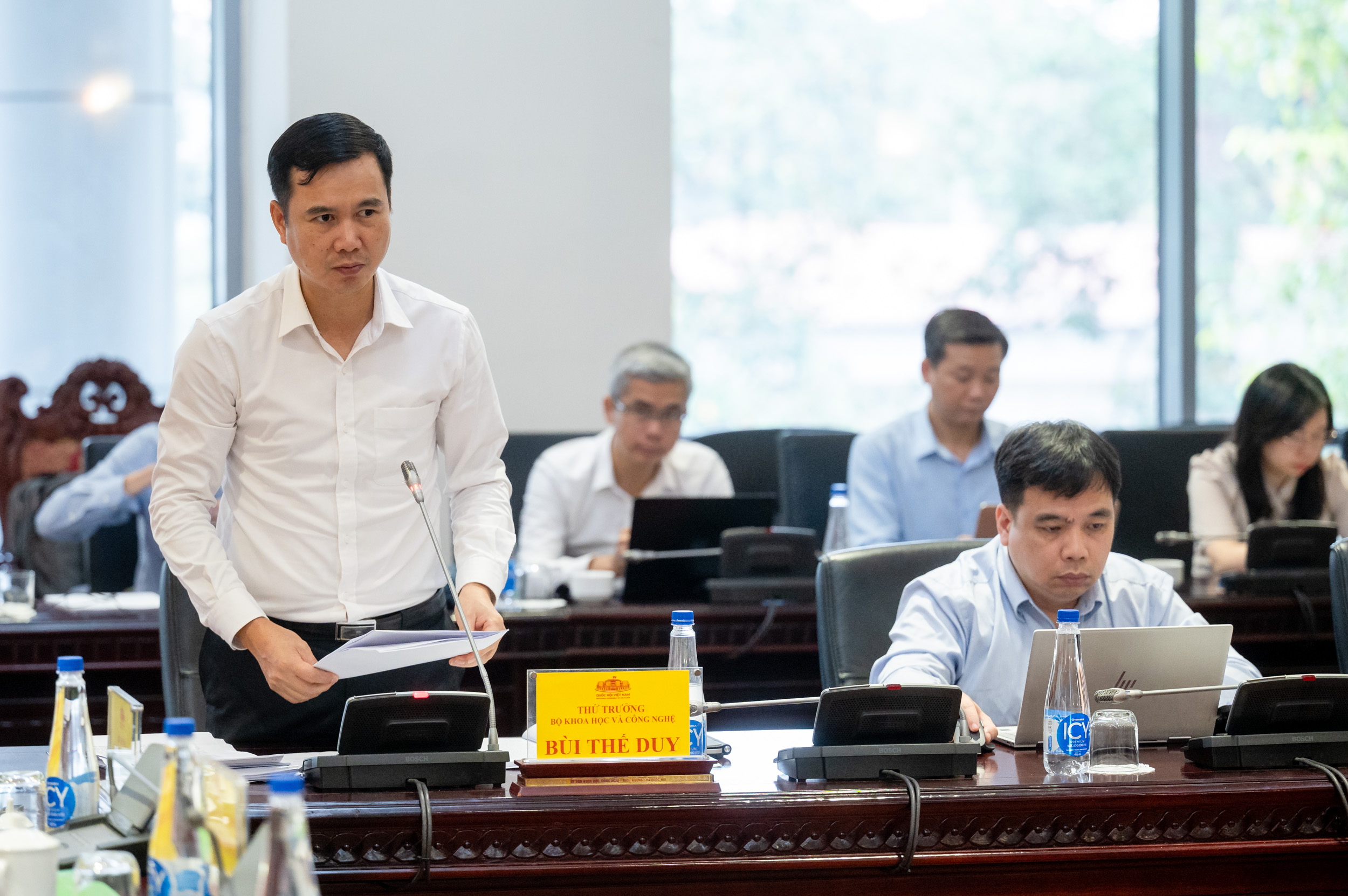 Phó Chủ tịch Quốc hội Lê Minh Hoan: Không để pháp luật trở thành rào cản những ý tưởng sáng tạo, bước tiến của công nghệ