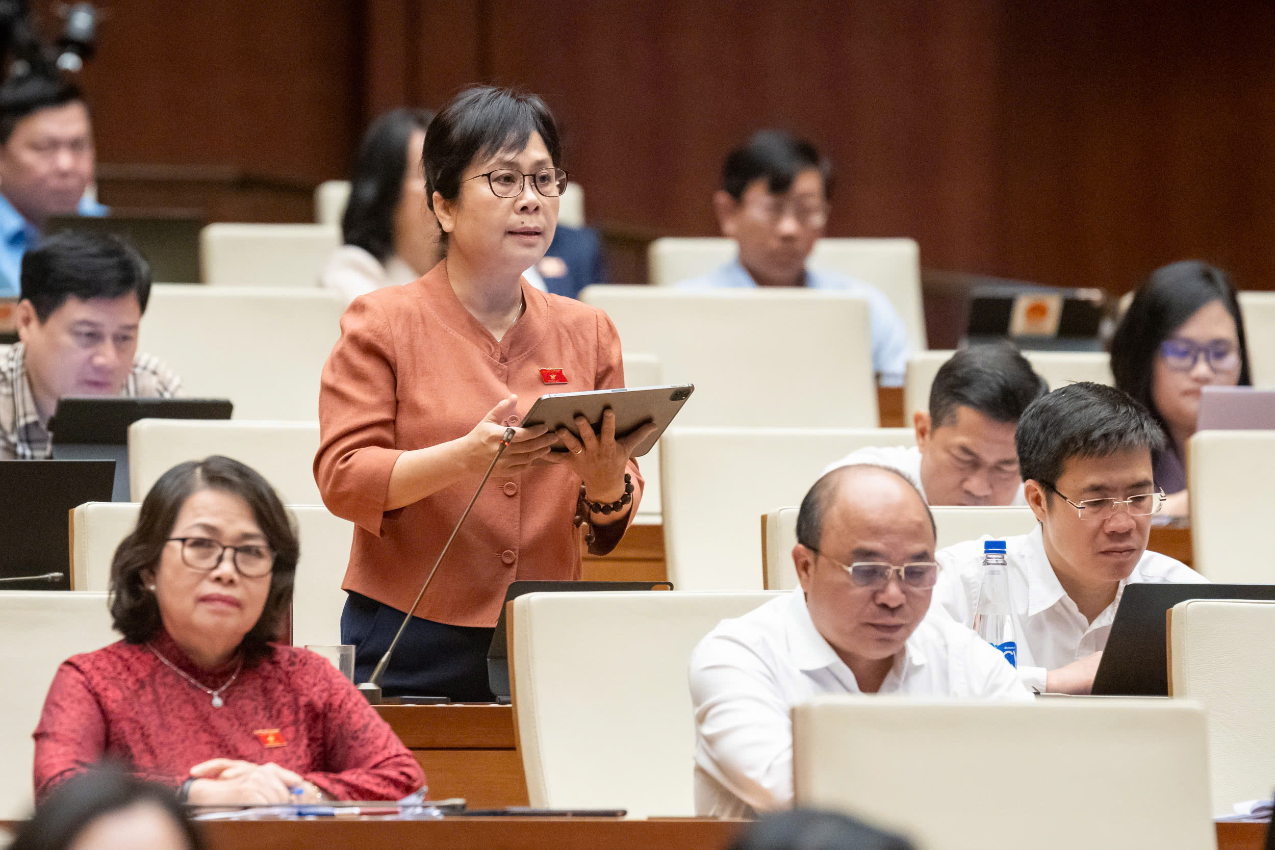 Sửa đổi Luật Thuế thu nhập doanh nghiệp: Cân nhắc kéo dài thời gian miễn thuế đối với lĩnh vực phát triển công nghệ cao, chuyển đổi số