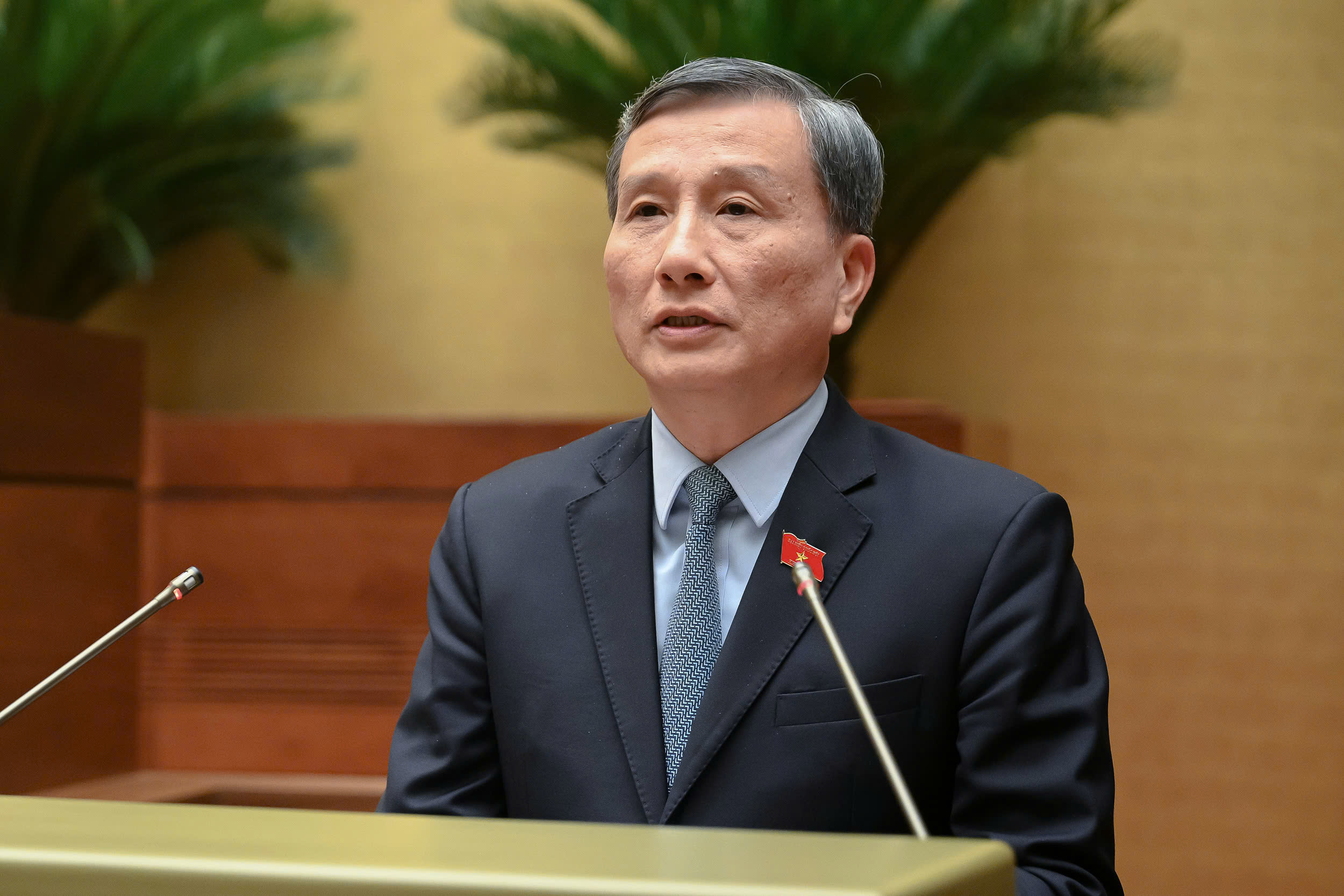 Nghiên cứu bổ sung các quy định phát triển, ứng dụng công nghệ số trong lĩnh vực đường sắt
