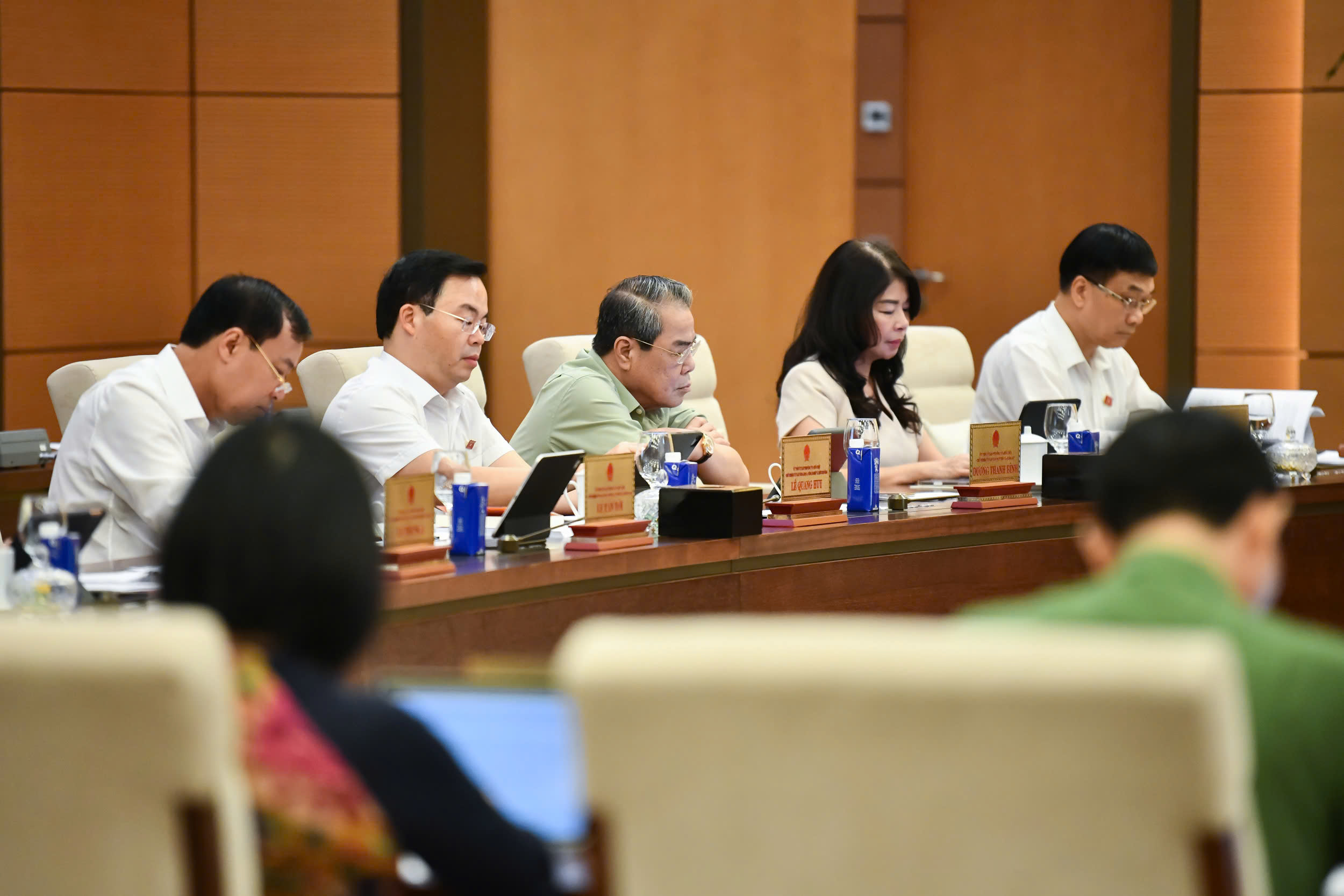Luật Bảo vệ dữ liệu cá nhân: Cơ quan thẩm tra và cơ quan soạn thảo thống nhất tất cả nội dung để trình Quốc hội thông qua