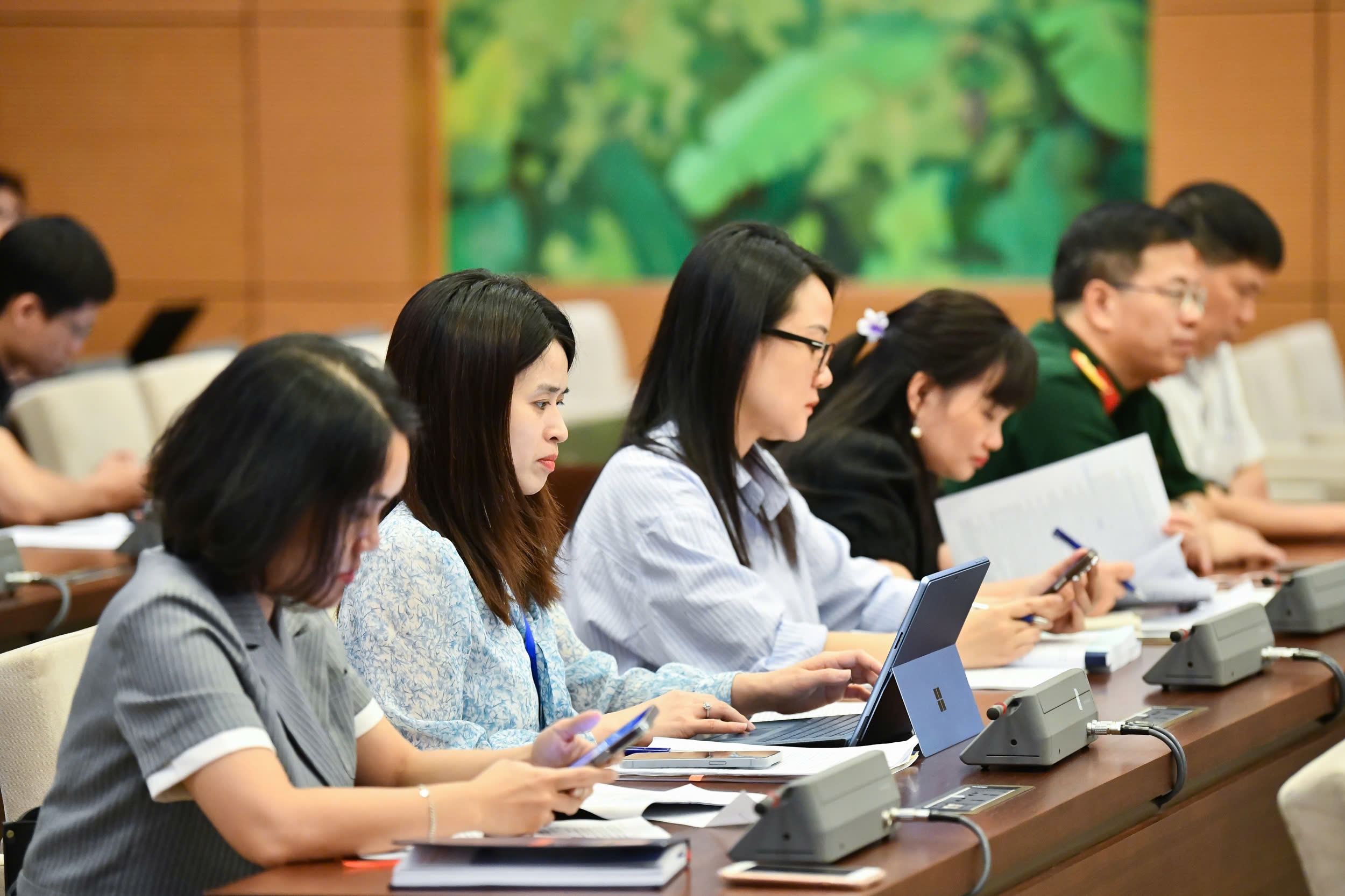 Tăng số lượng Kiểm sát viên Viện Kiểm sát nhân dân tối cao lên không quá 27 người