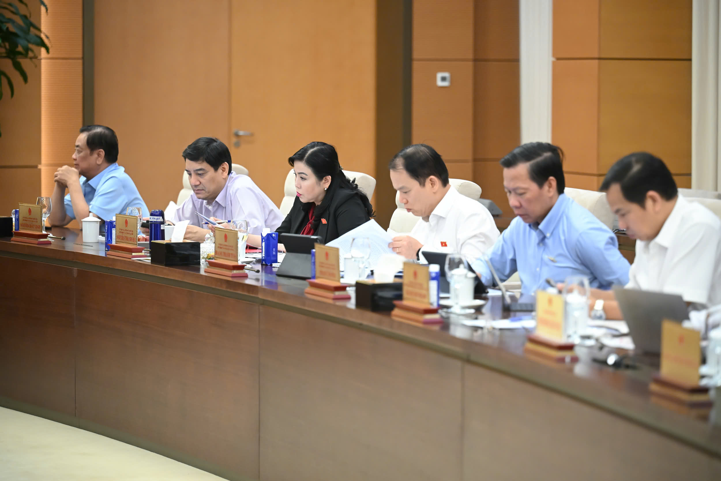 UBTVQH cho ý kiến về việc tiếp thu, giải trình, chỉnh lý dự thảo Luật sửa đổi, bổ sung một số điều của Bộ luật Hình sự