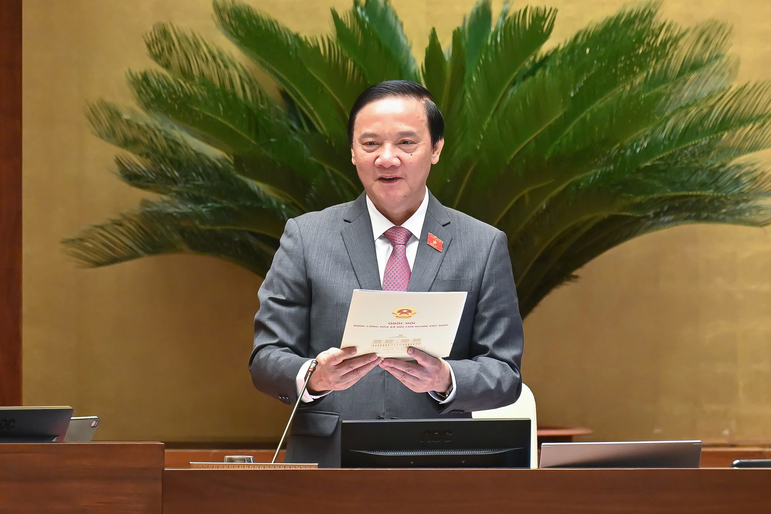 Quốc hội thông qua Luật Tổ chức chính quyền địa phương (sửa đổi)