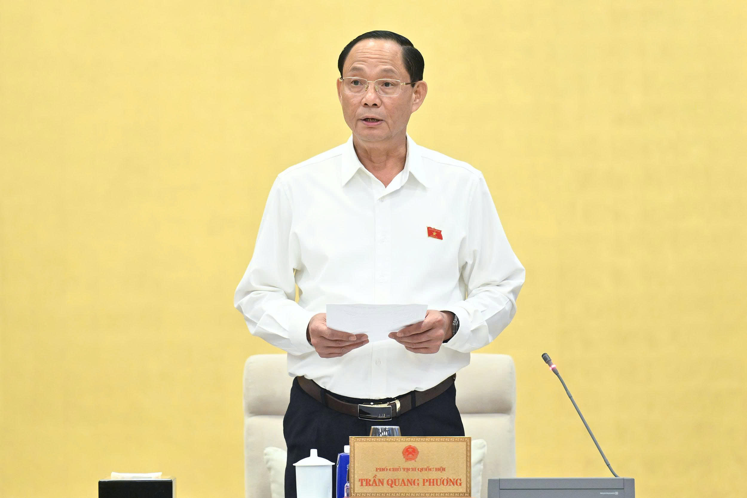 UBTVQH cho ý kiến về tiếp thu, chỉnh lý dự thảo Luật Tình trạng khẩn cấp