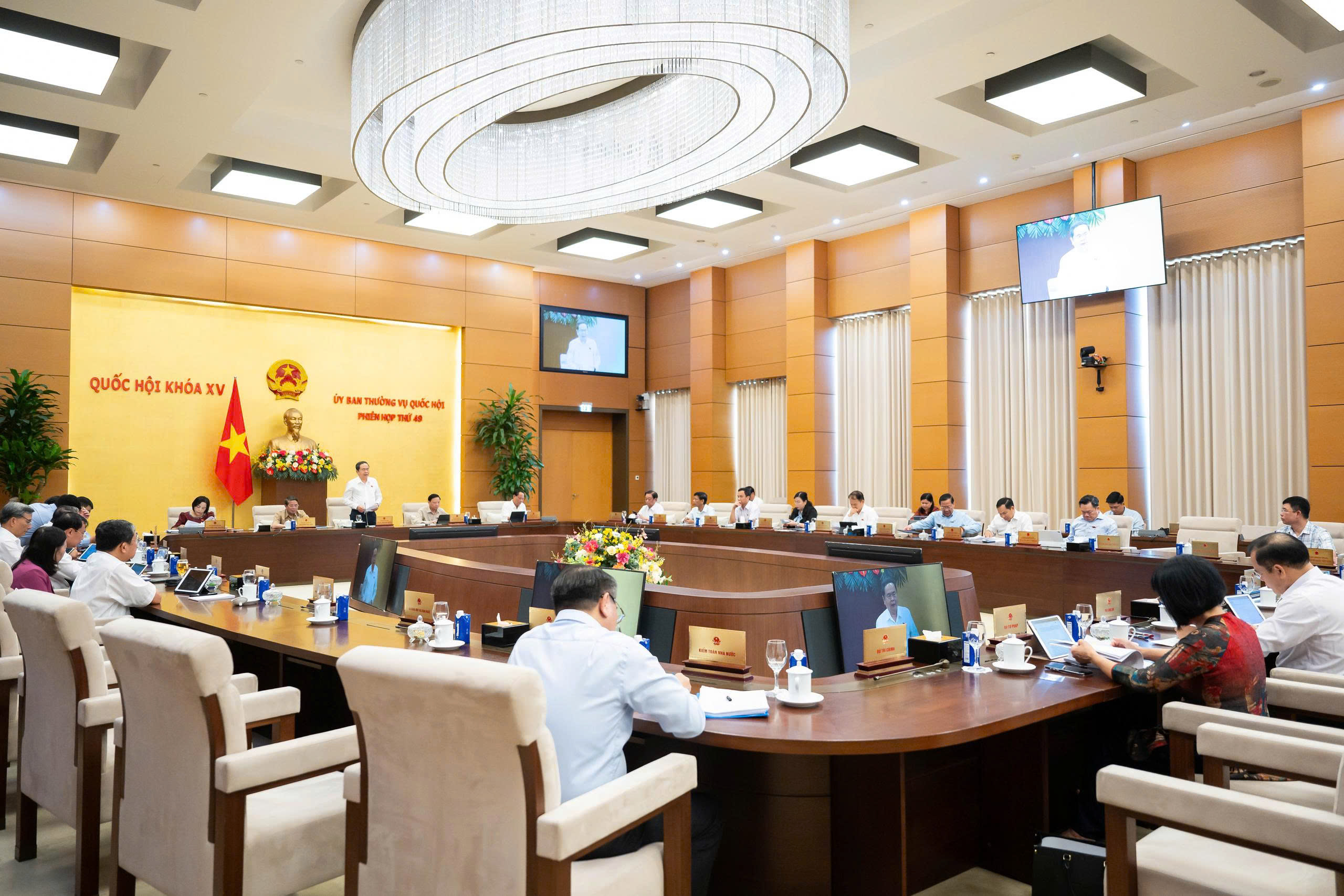 Phó Chủ tịch Quốc hội Nguyễn Khắc Định: Tạo thuận lợi cho người dân khi thực hiện yêu cầu cung cấp Phiếu lý lịch tư pháp