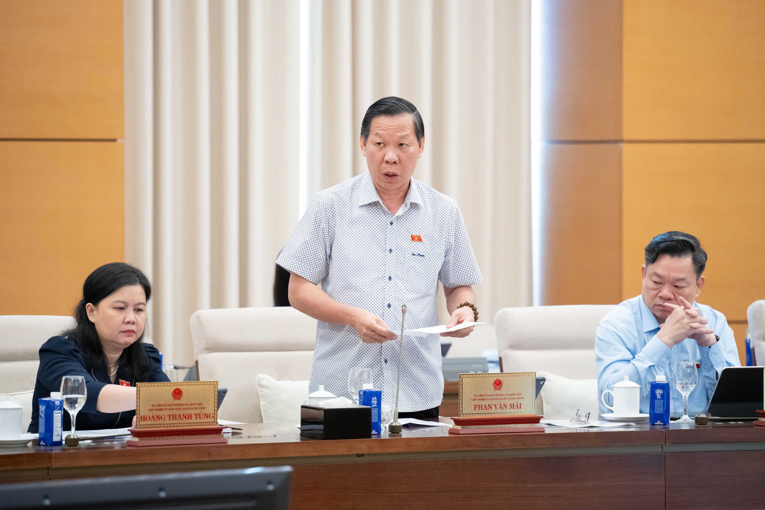 Đẩy mạnh cải cách, đơn giản hóa thủ tục trong kinh doanh bảo hiểm