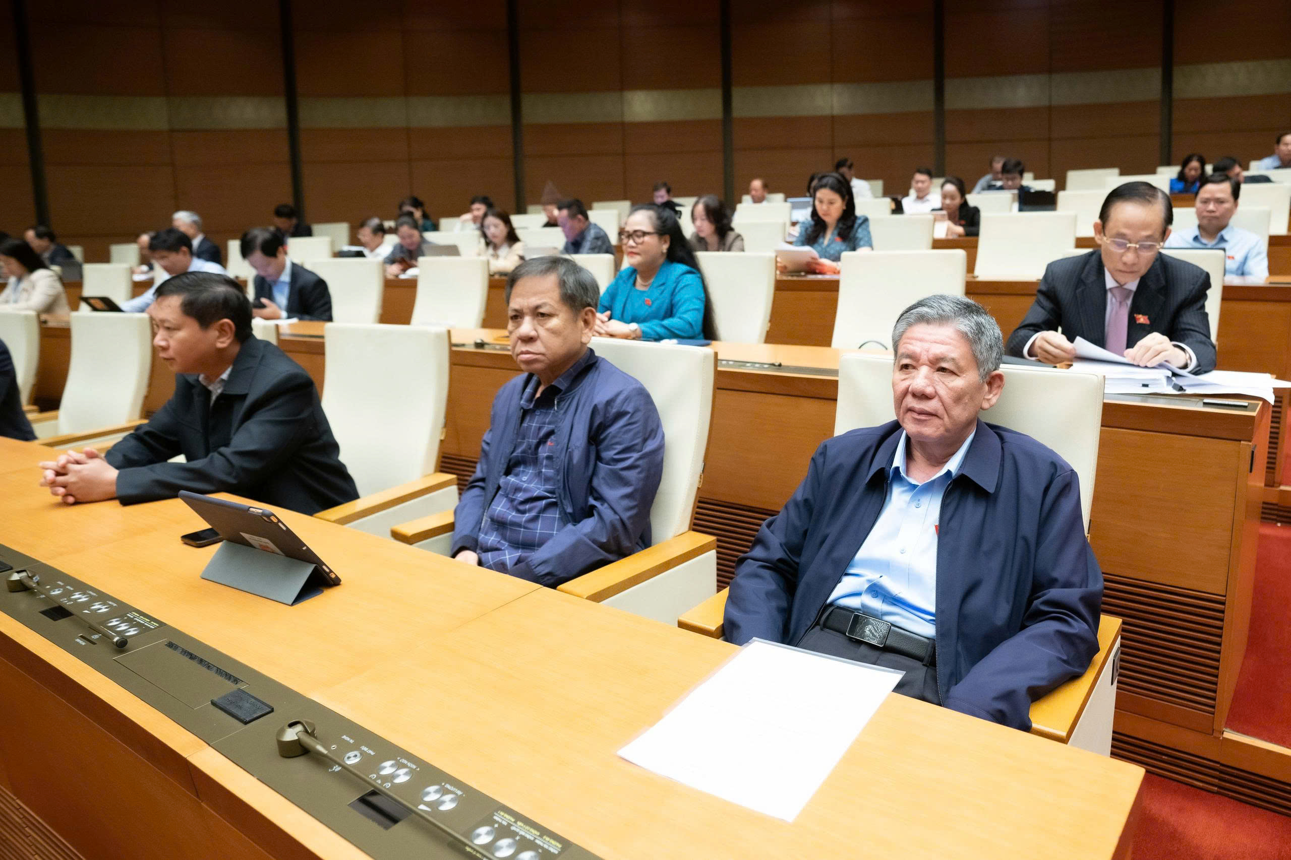 Tăng thẩm quyền và trách nhiệm trong hoạt động bảo vệ bí mật nhà nước