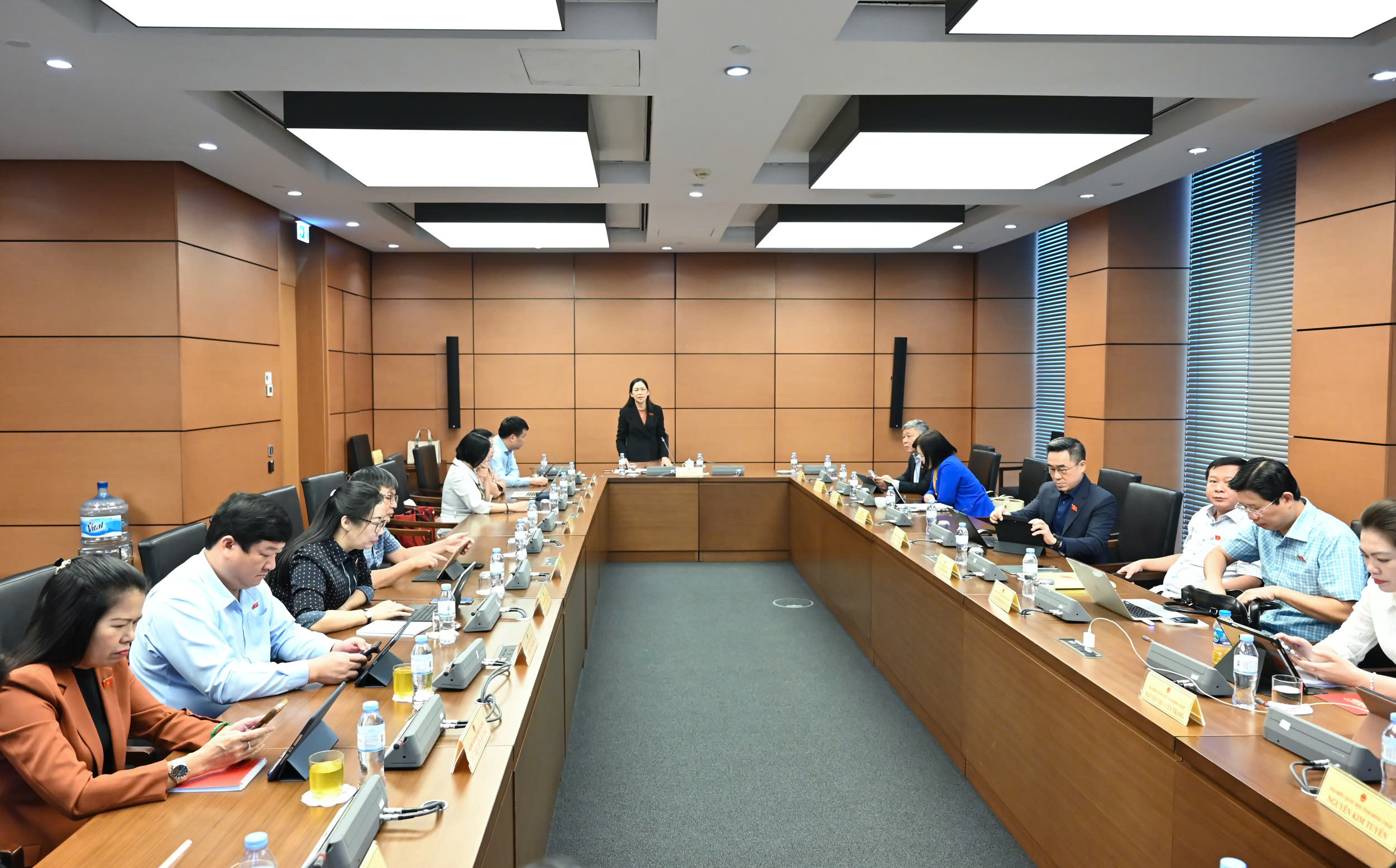 Dự thảo Luật Xây dựng (sửa đổi): Cần có cơ chế kiểm tra, hậu kiểm, không để tình trạng “phạt rồi cho tồn tại”