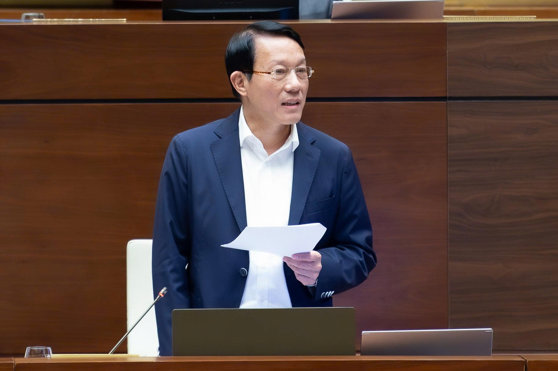 Bảo đảm thống nhất đầu mối quản lý về tạm giữ, tạm giam và cấm đi khỏi nơi cư trú