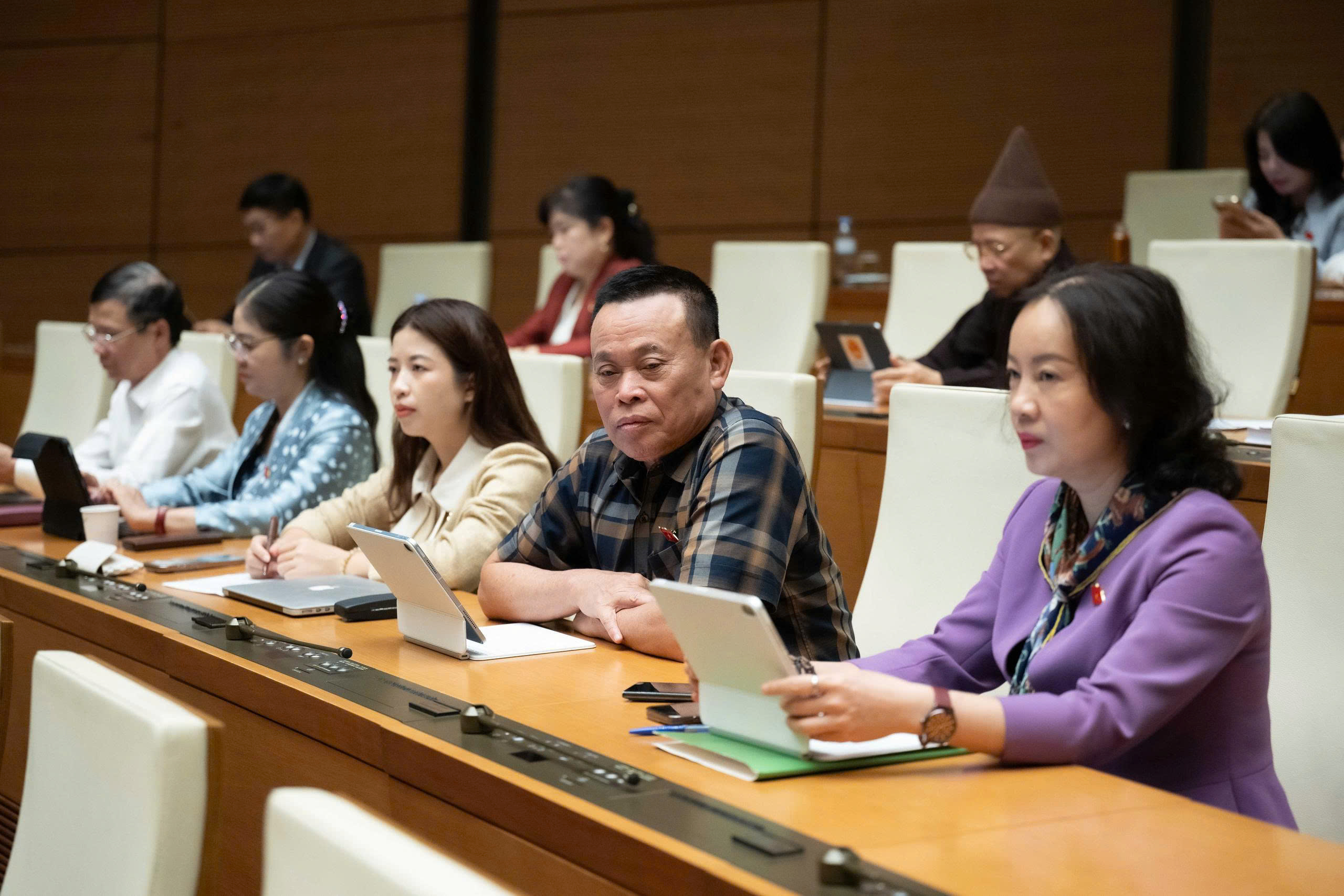 Đột phá thể chế để phát triển giáo dục