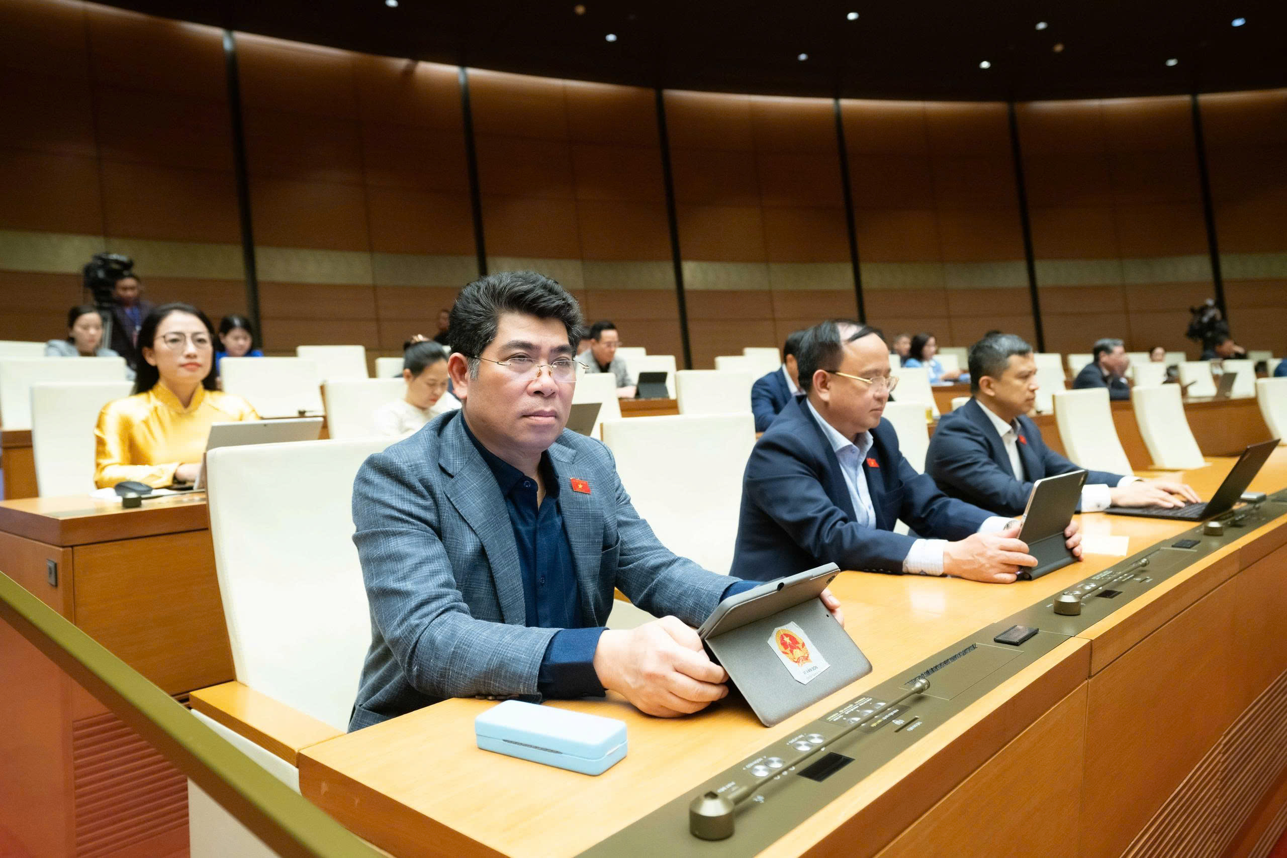 Luật Giáo dục đại học (sửa đổi): Quốc hội thảo luận sôi nổi về đào tạo bác sĩ chuyên khoa, bác sĩ nội trú