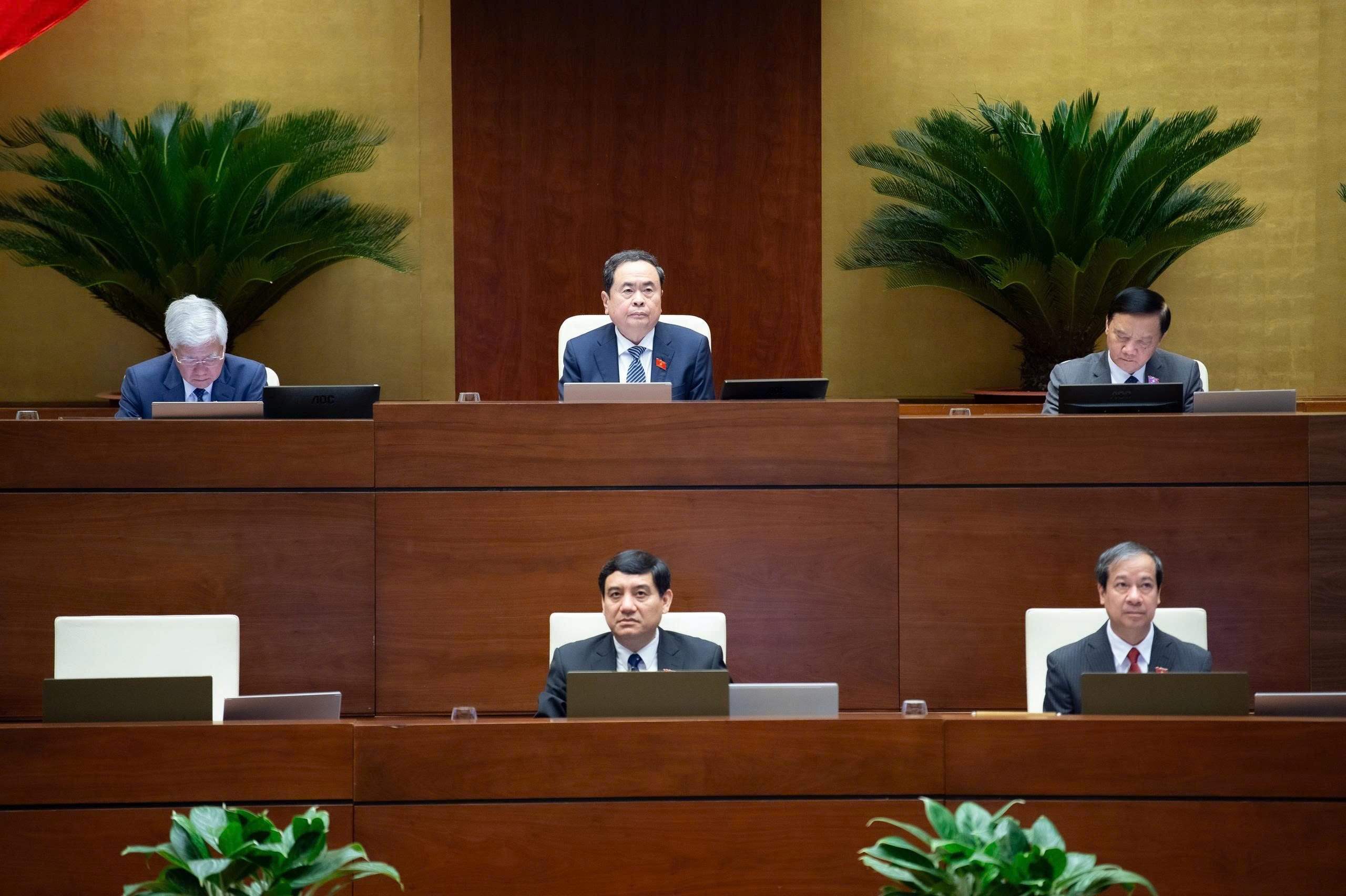 Luật Giáo dục đại học (sửa đổi): Quốc hội thảo luận sôi nổi về đào tạo bác sĩ chuyên khoa, bác sĩ nội trú