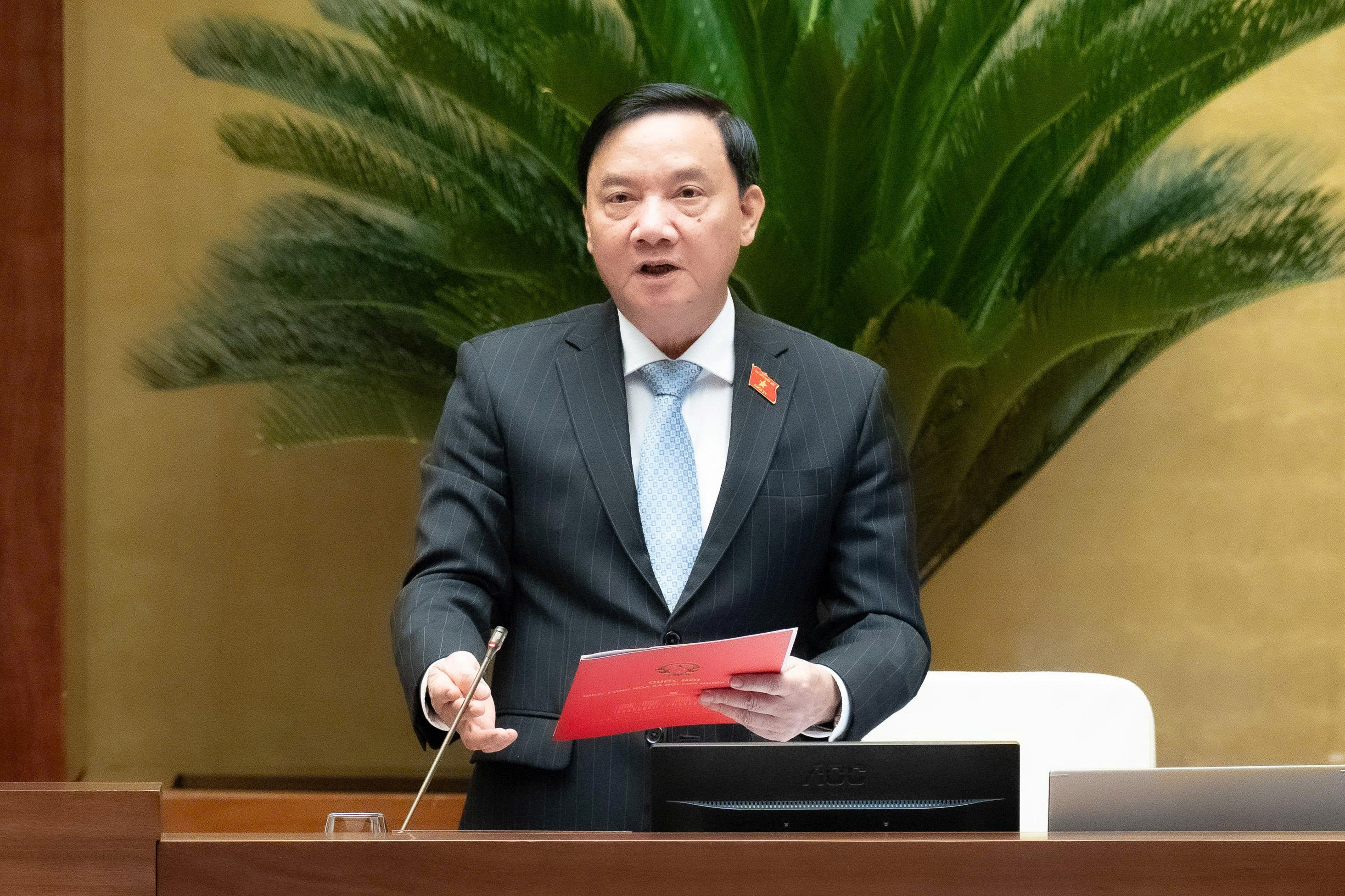 Quốc hội thông qua Luật Tương trợ tư pháp về dân sự