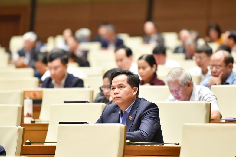 Hoàn thiện dự án Luật Đầu tư (sửa đổi): Tháo gỡ rào cản kinh doanh và nâng cao chất lượng thu hút đầu tư