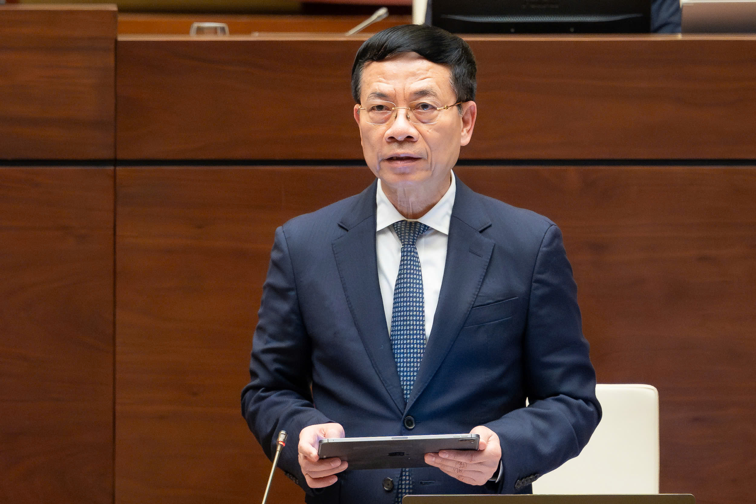 Tiếp tục rà soát và bổ sung quy định bảo vệ dữ liệu cá nhân trong không gian số