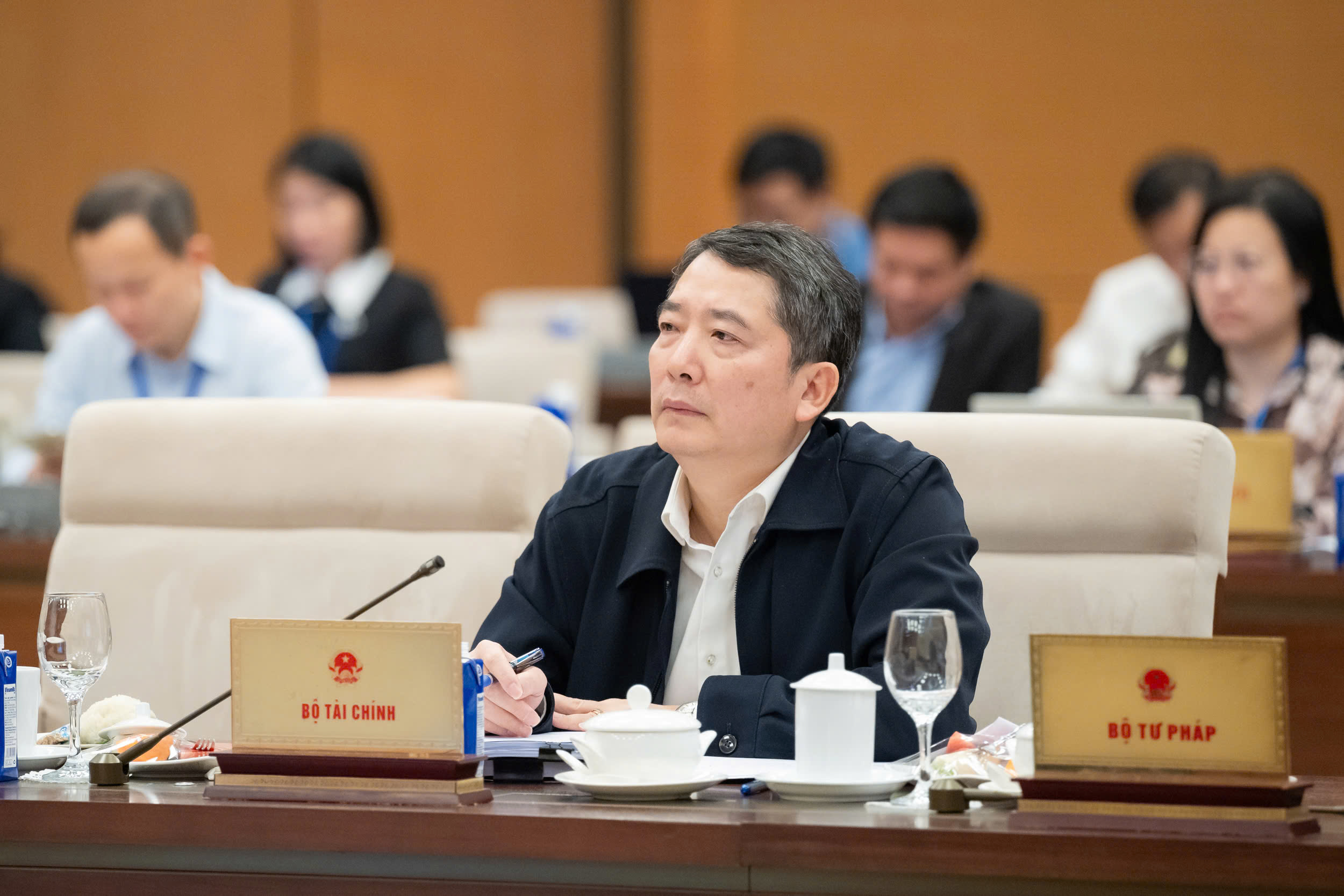 Chủ tịch Quốc hội: Tăng cường ứng dụng công nghệ, đơn giản hóa thủ tục hành chính, giảm phiền hà cho người nộp thuế