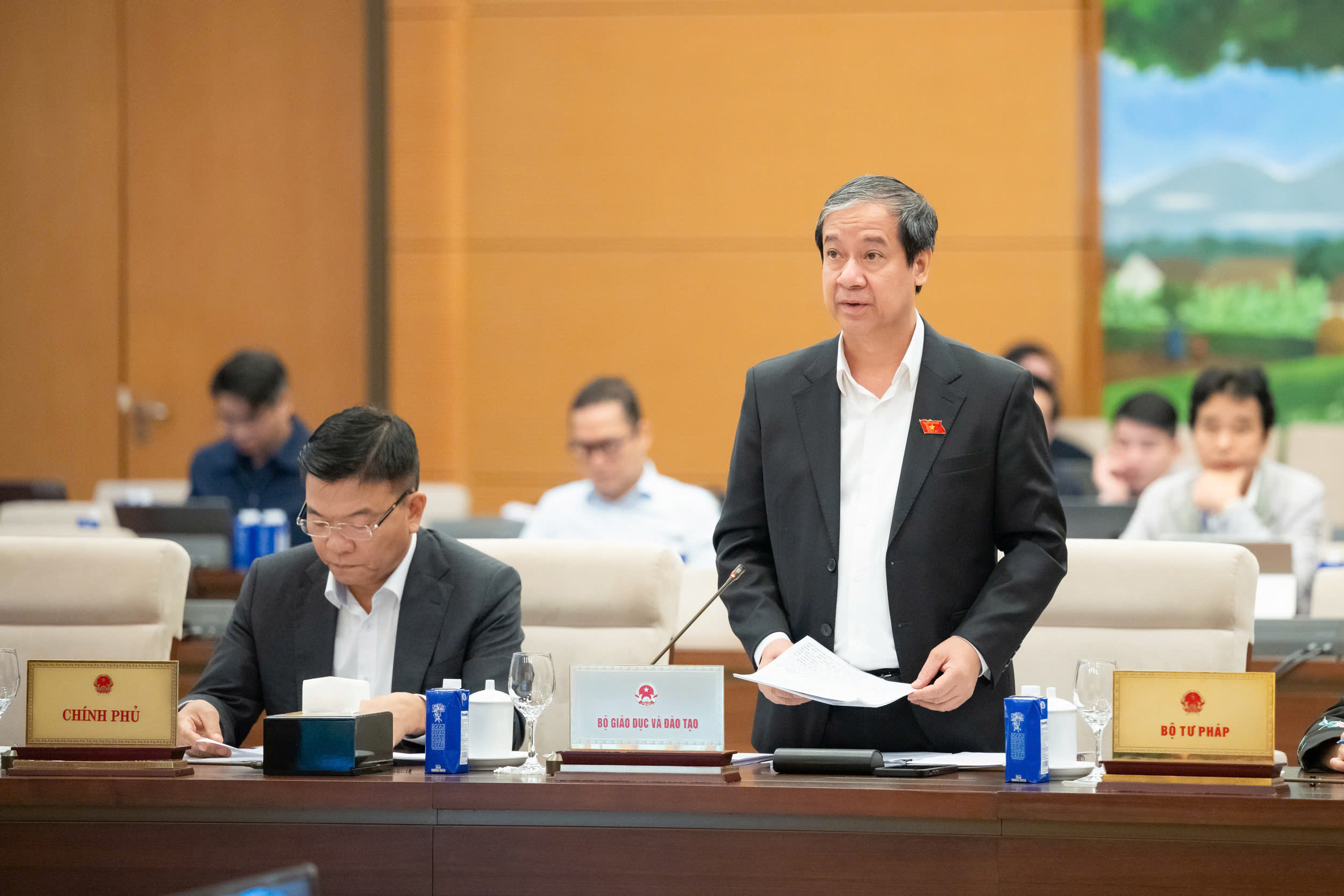 Ủy ban Thường vụ Quốc hội cho ý kiến vào 05 dự thảo luật về giáo dục: Bảo đảm đồng bộ thể chế, tăng tính khả thi và tháo gỡ vướng mắc thực tiễn