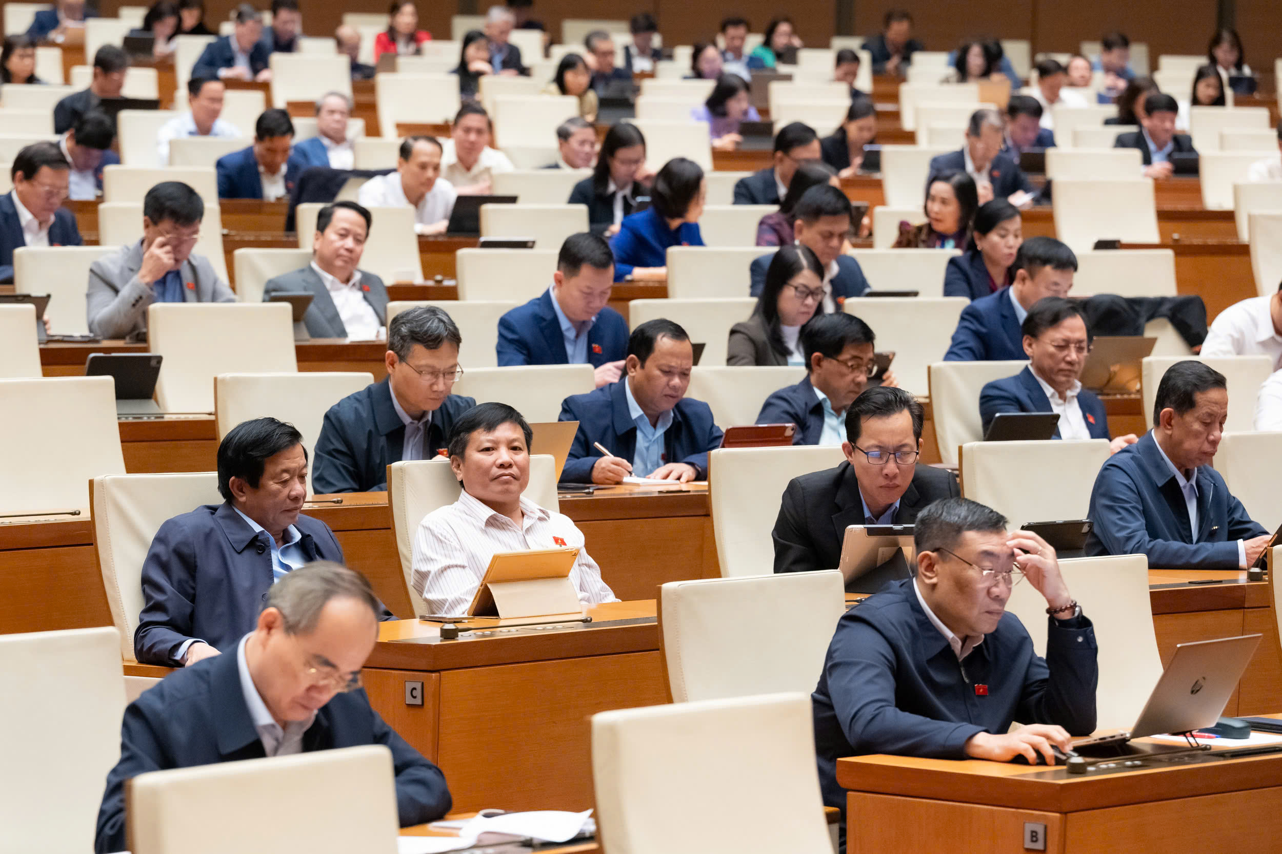 Quốc hội thông qua Luật Giám định tư pháp (sửa đổi)