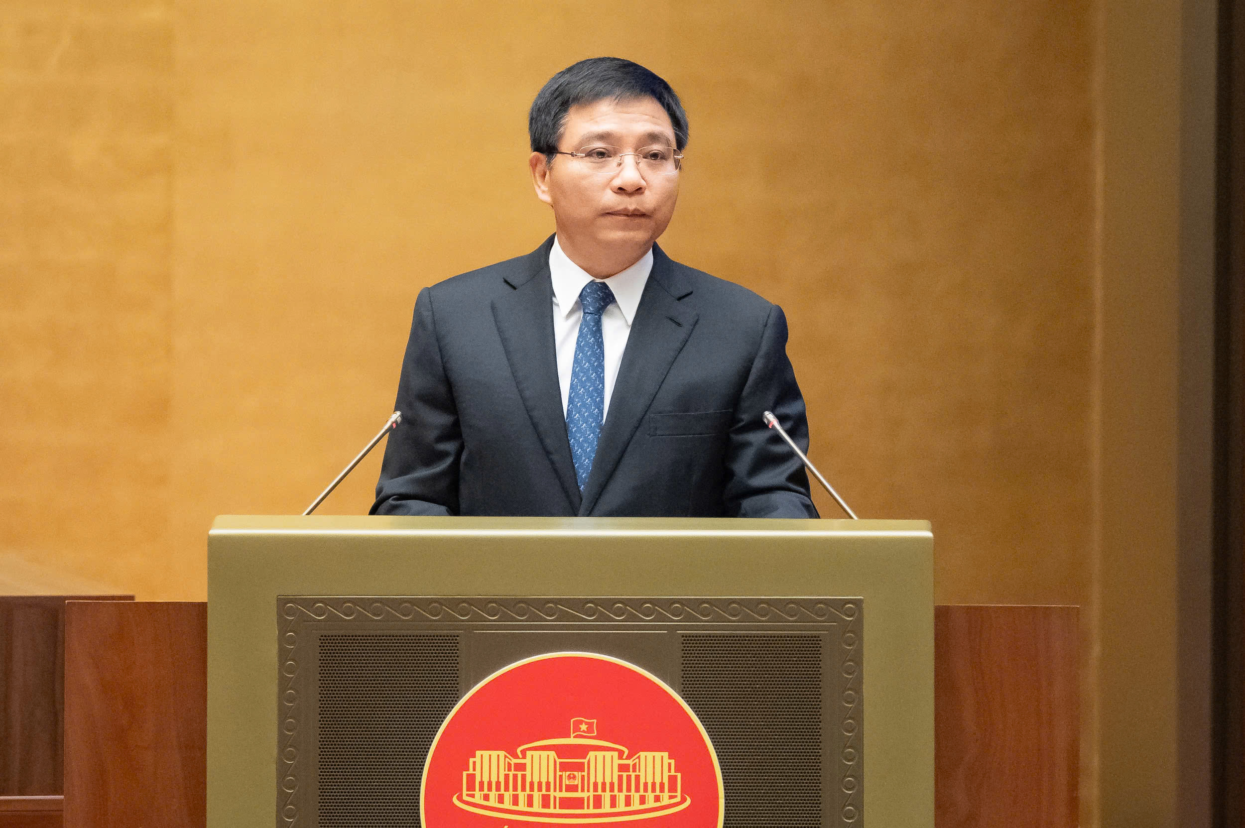 Quốc hội thông qua Luật Tiết kiệm, chống lãng phí với tỉ lệ 91,54% đại biểu có mặt tán thành