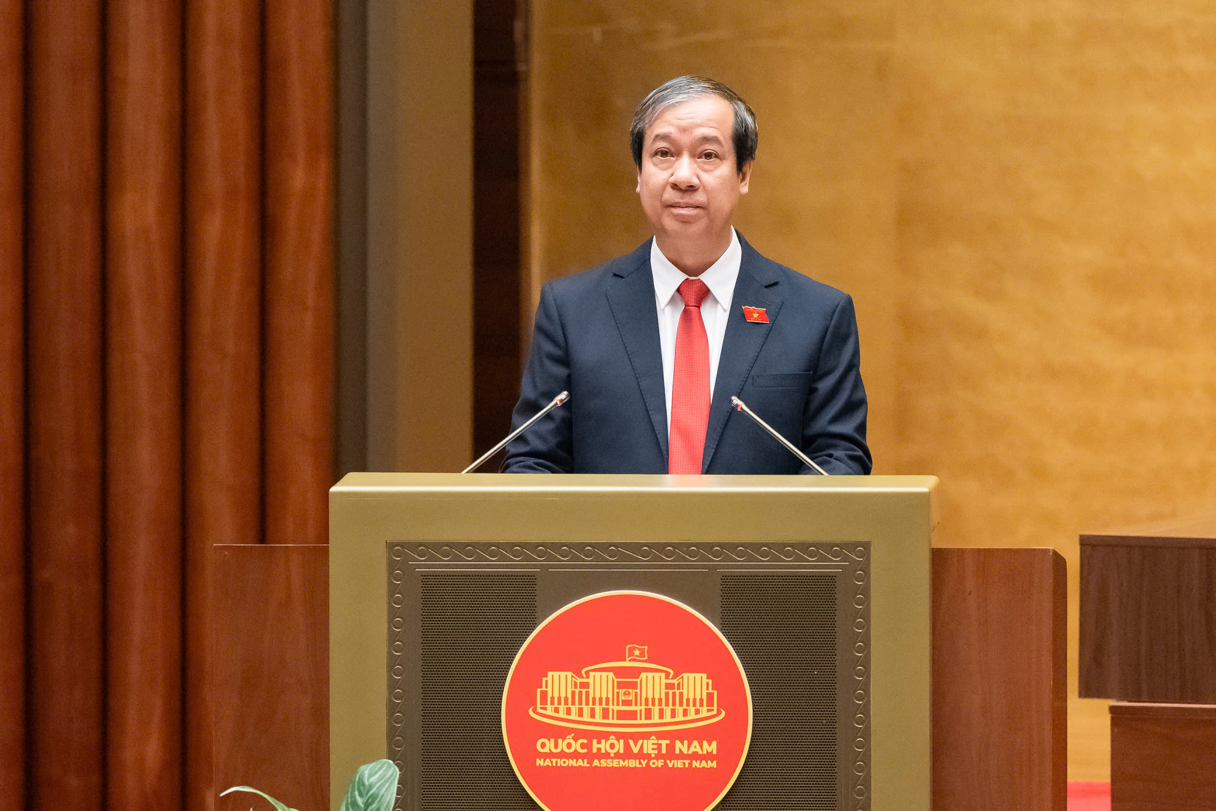 Quốc hội biểu quyết thông qua Luật Giáo dục Đại học (sửa đổi)