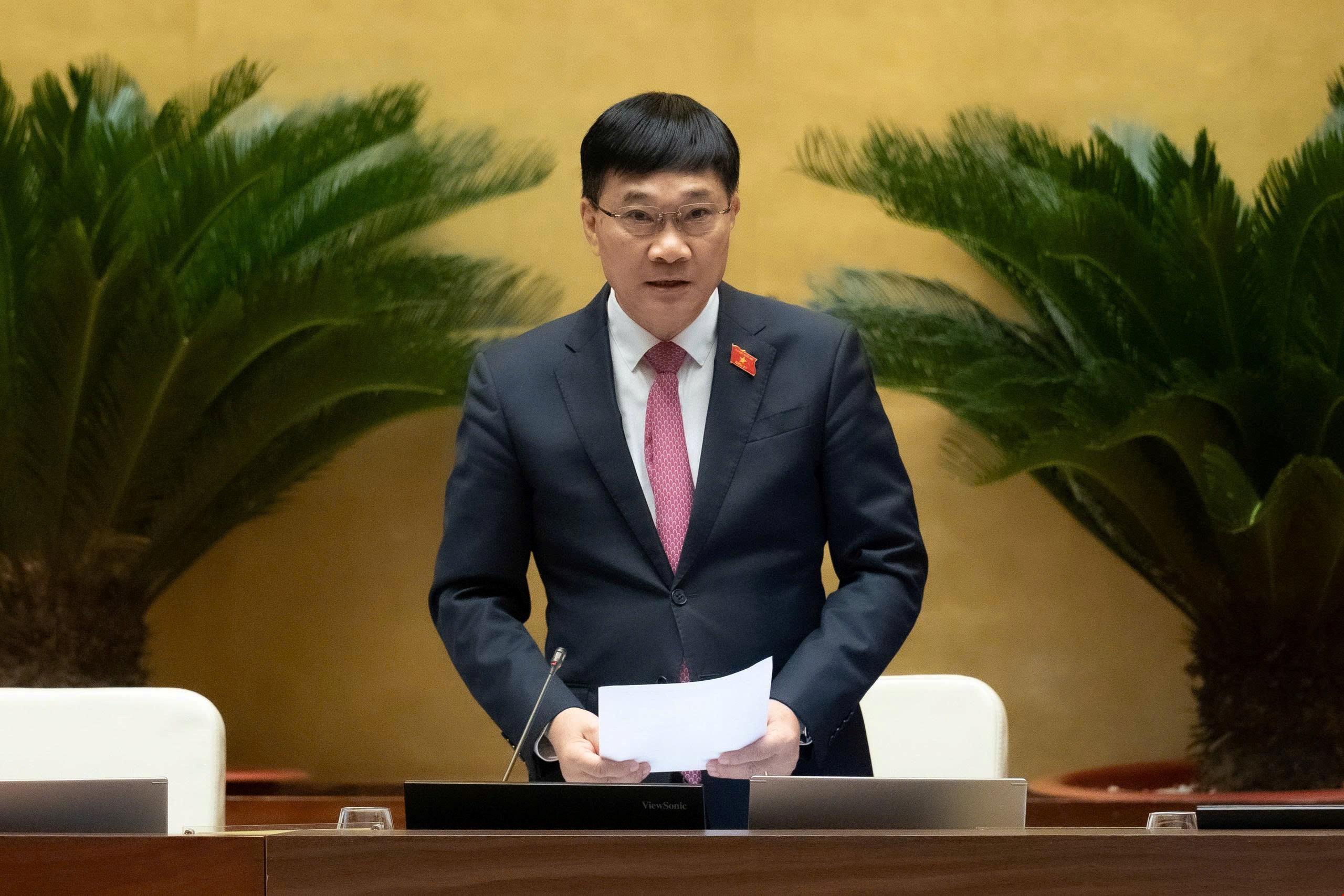 Phó Chủ tịch Quốc hội Vũ Hồng Thanh điều hành Phiên họp