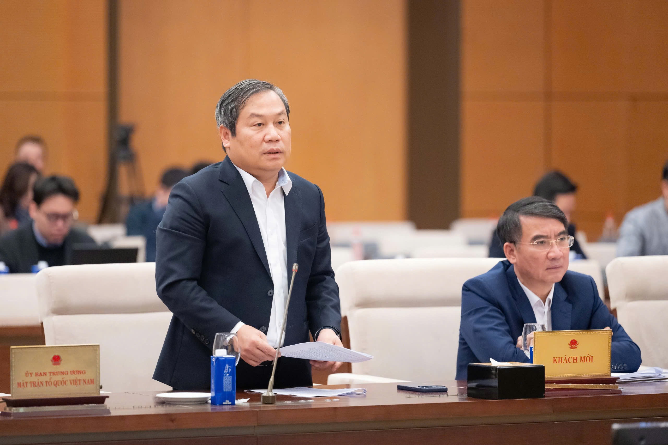 Ủy ban Thường vụ Quốc hội nghe báo cáo bước đầu về chủ trương xây dựng Luật Thủ đô (sửa đổi)