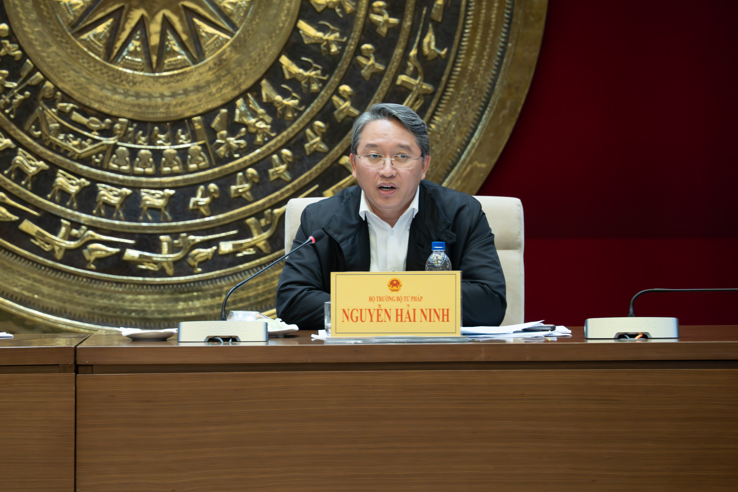 Phối hợp, chuẩn bị các dự án luật trình Kỳ họp thứ Nhất, Quốc hội khóa XVI