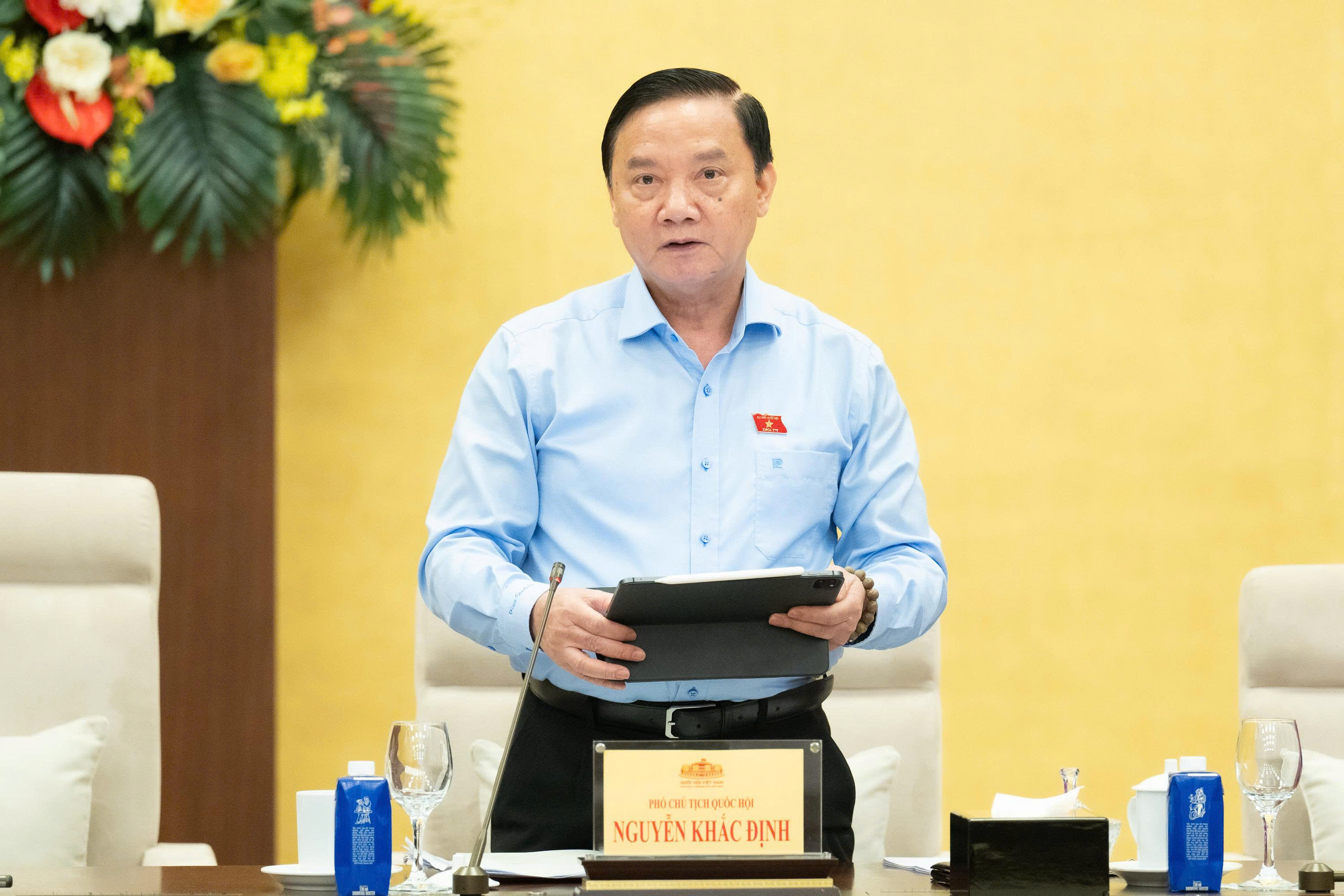 nguyen khac dinh