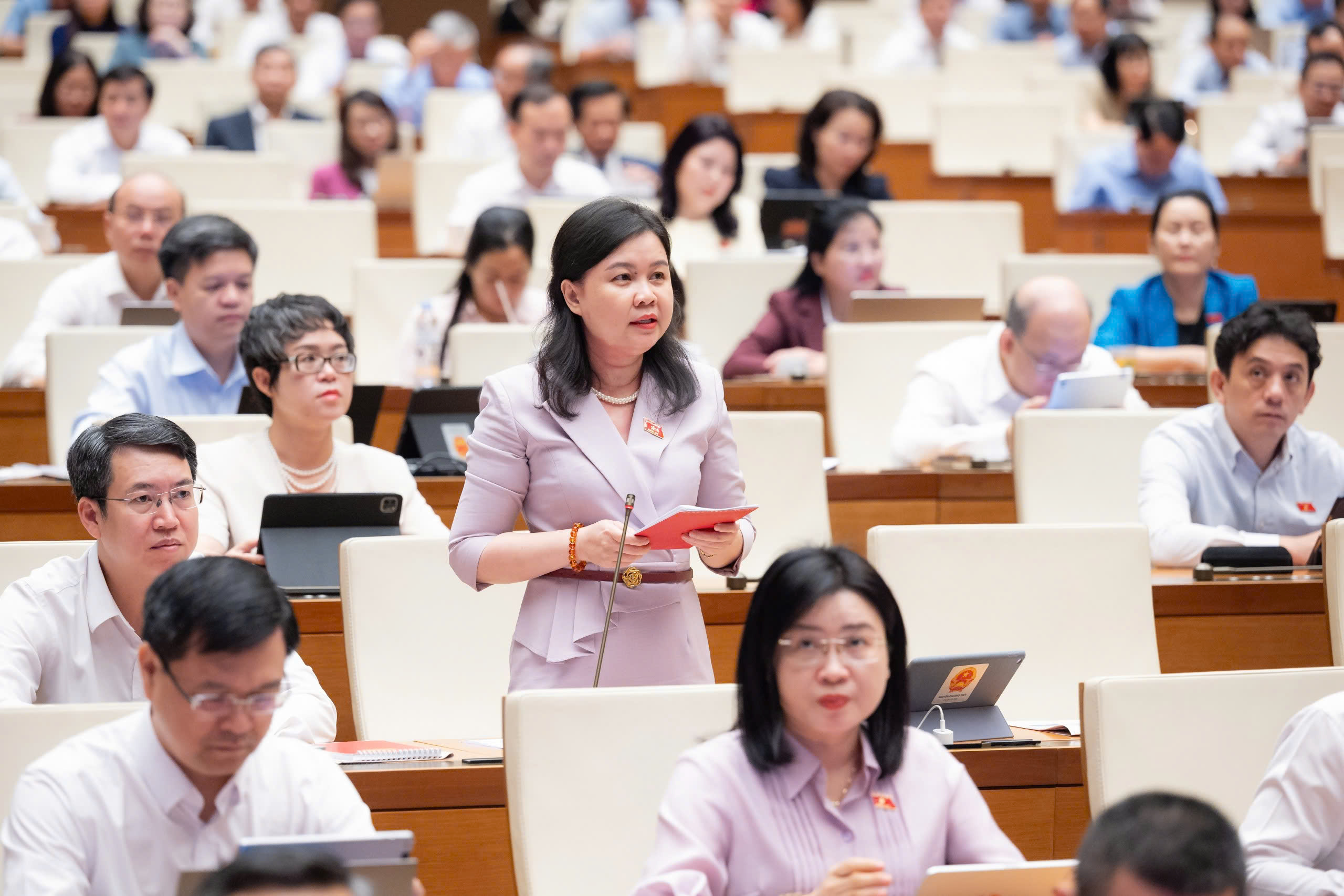 Sáng nay (22/4) Quốc hội thảo luận ở hội trường về 02 dự thảo Nghị quyết