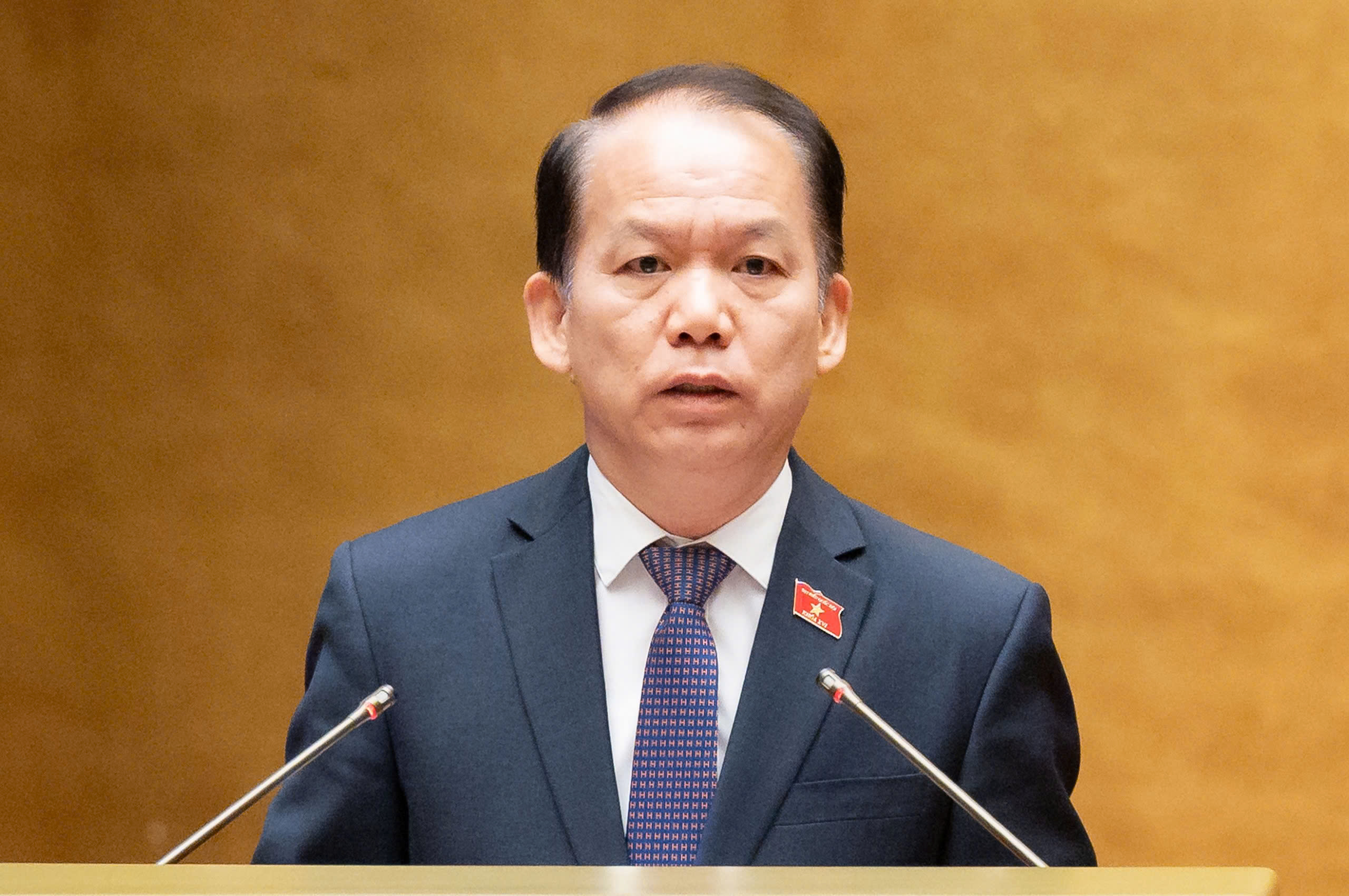 Quốc hội thông qua Nghị quyết về thí điểm thực hiện chế định luật sư công