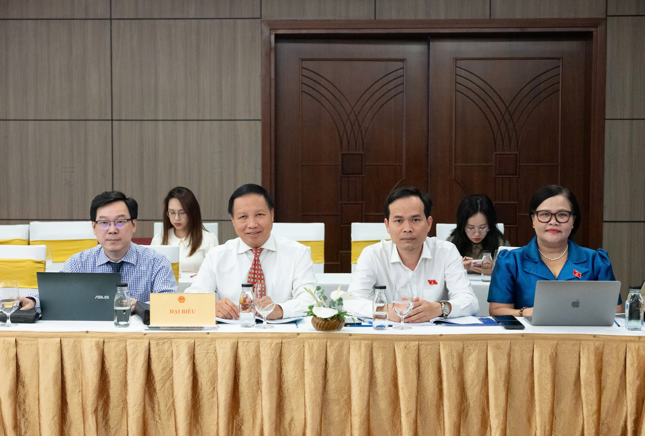 Hội thảo “Góp ý dự thảo Nghị quyết của Ủy ban Thường vụ Quốc hội quy định về phối hợp giám sát việc thực hiện điều ước quốc tế, thỏa thuận quốc tế”