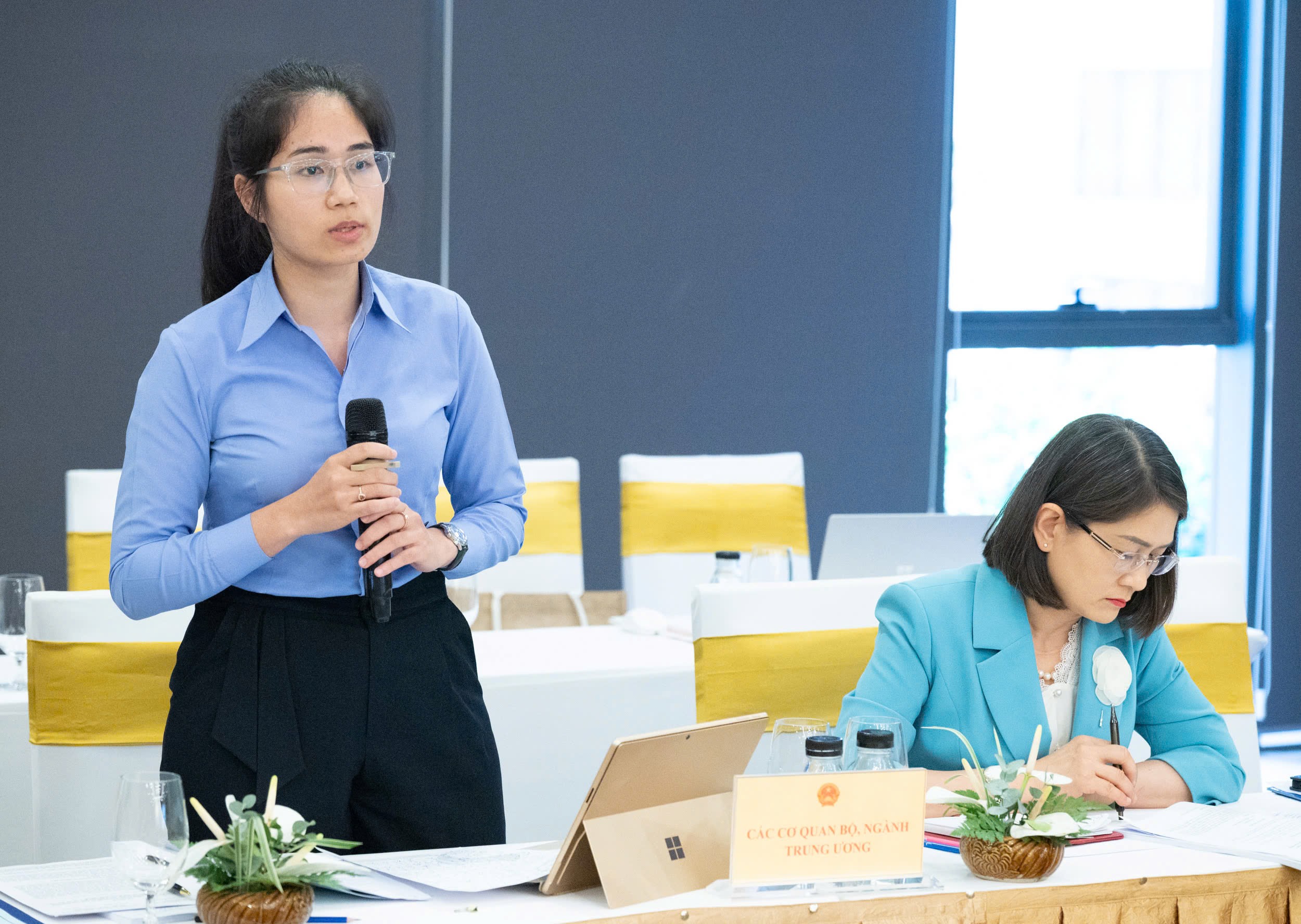 Phối hợp giám sát việc thực hiện điều ước quốc tế, thỏa thuận quốc tế, thúc đẩy hiệu quả đối ngoại nghị viện