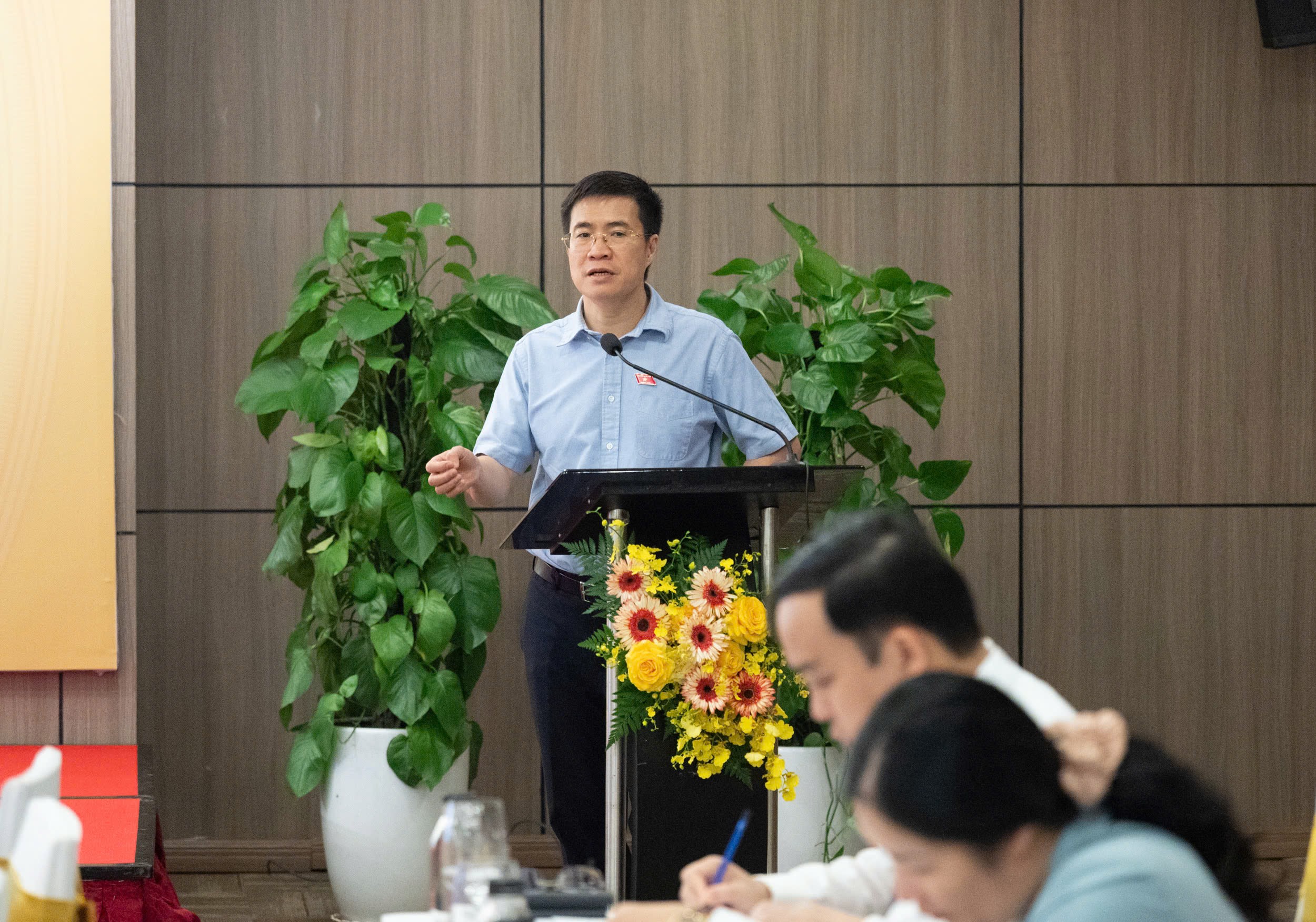 Phối hợp giám sát việc thực hiện điều ước quốc tế, thỏa thuận quốc tế, thúc đẩy hiệu quả đối ngoại nghị viện
