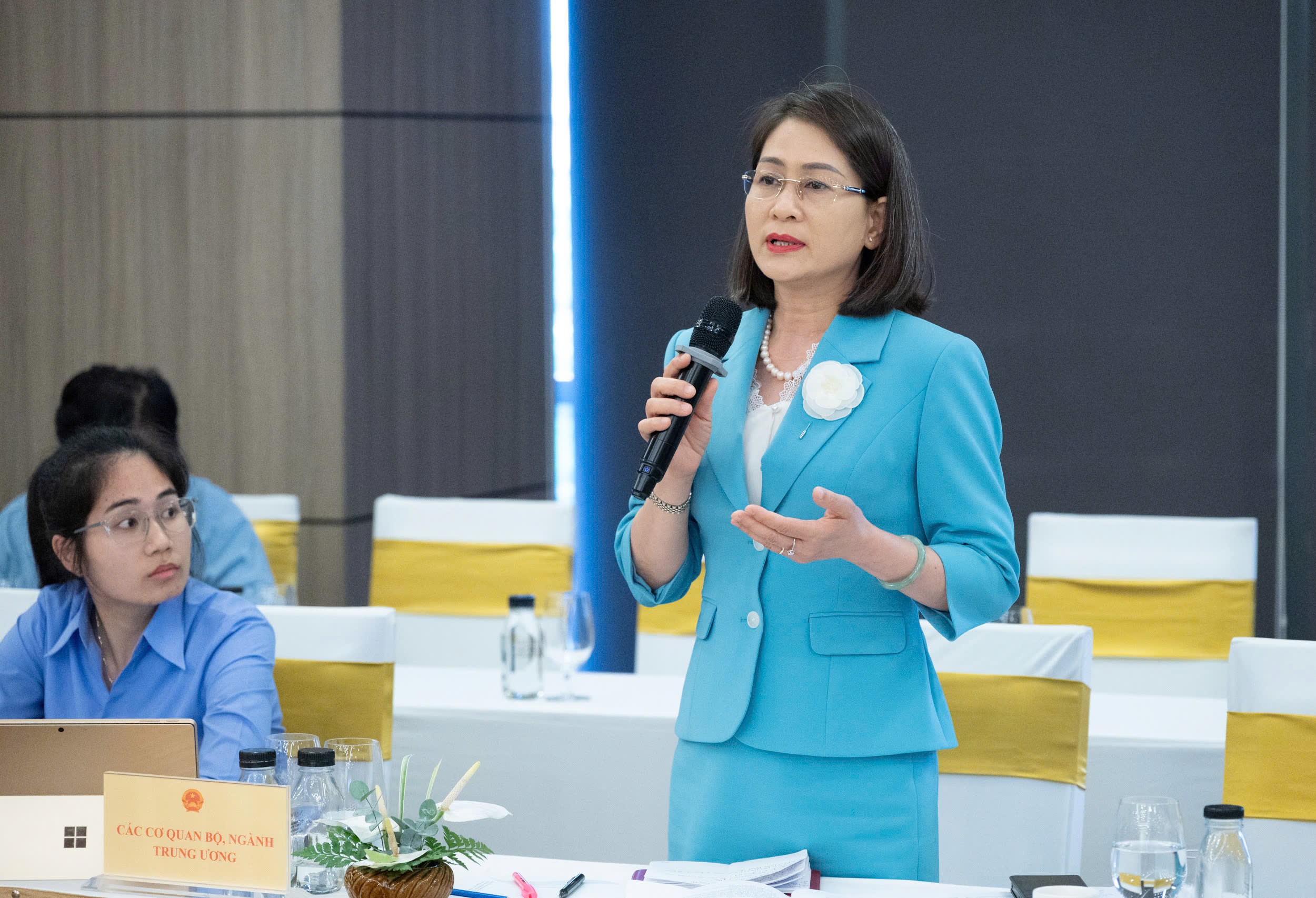 Phối hợp giám sát việc thực hiện điều ước quốc tế, thỏa thuận quốc tế, thúc đẩy hiệu quả đối ngoại nghị viện