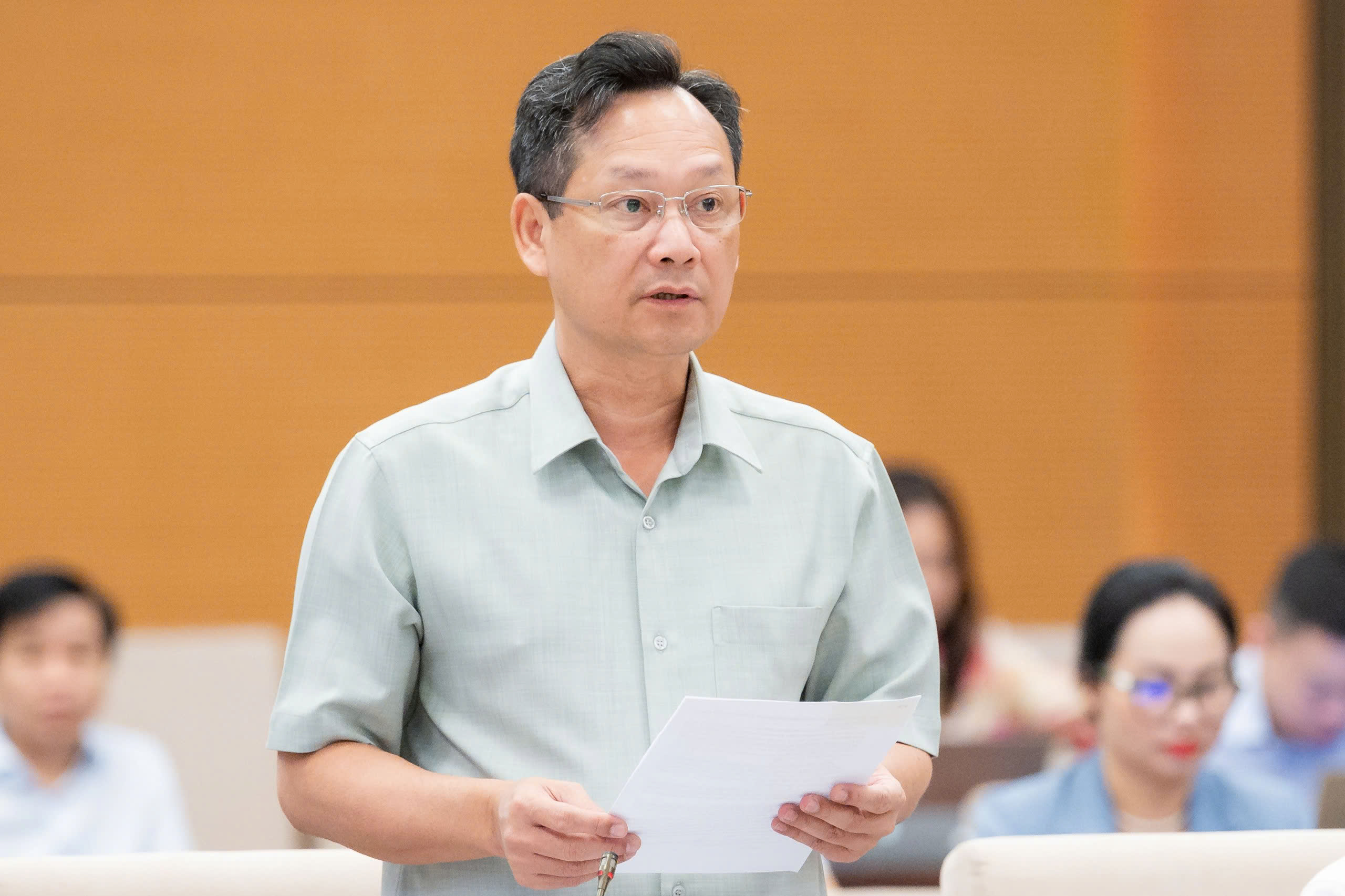 Ủy ban Thường vụ Quốc hội thông qua Nghị quyết sửa đổi quy định về thẩm quyền theo lãnh thổ của Tòa án nhân dân cấp tỉnh, khu vực