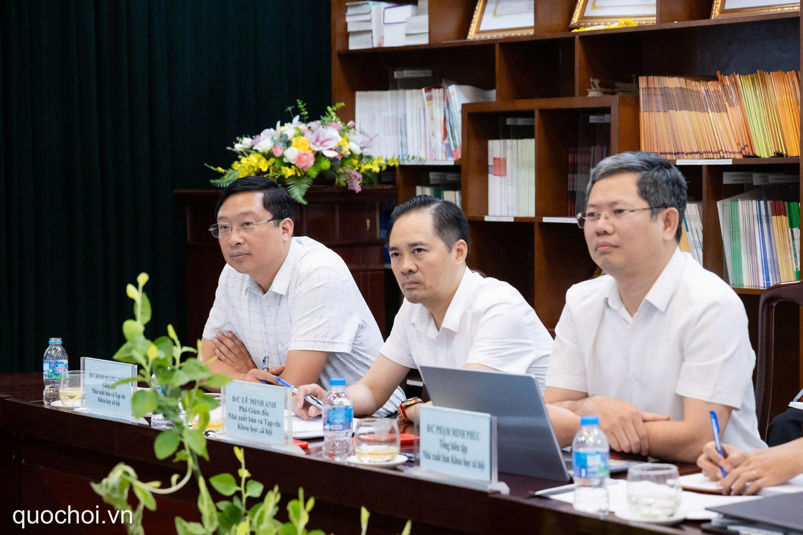 Hoàn thiện hành lang pháp lý, tạo động lực phát triển ngành xuất bản trong kỷ nguyên số - ảnh 10 Hình ảnh: Hoàn thiện hành lang pháp lý, tạo động lực phát triển ngành xuất bản trong kỷ nguyên số số 10