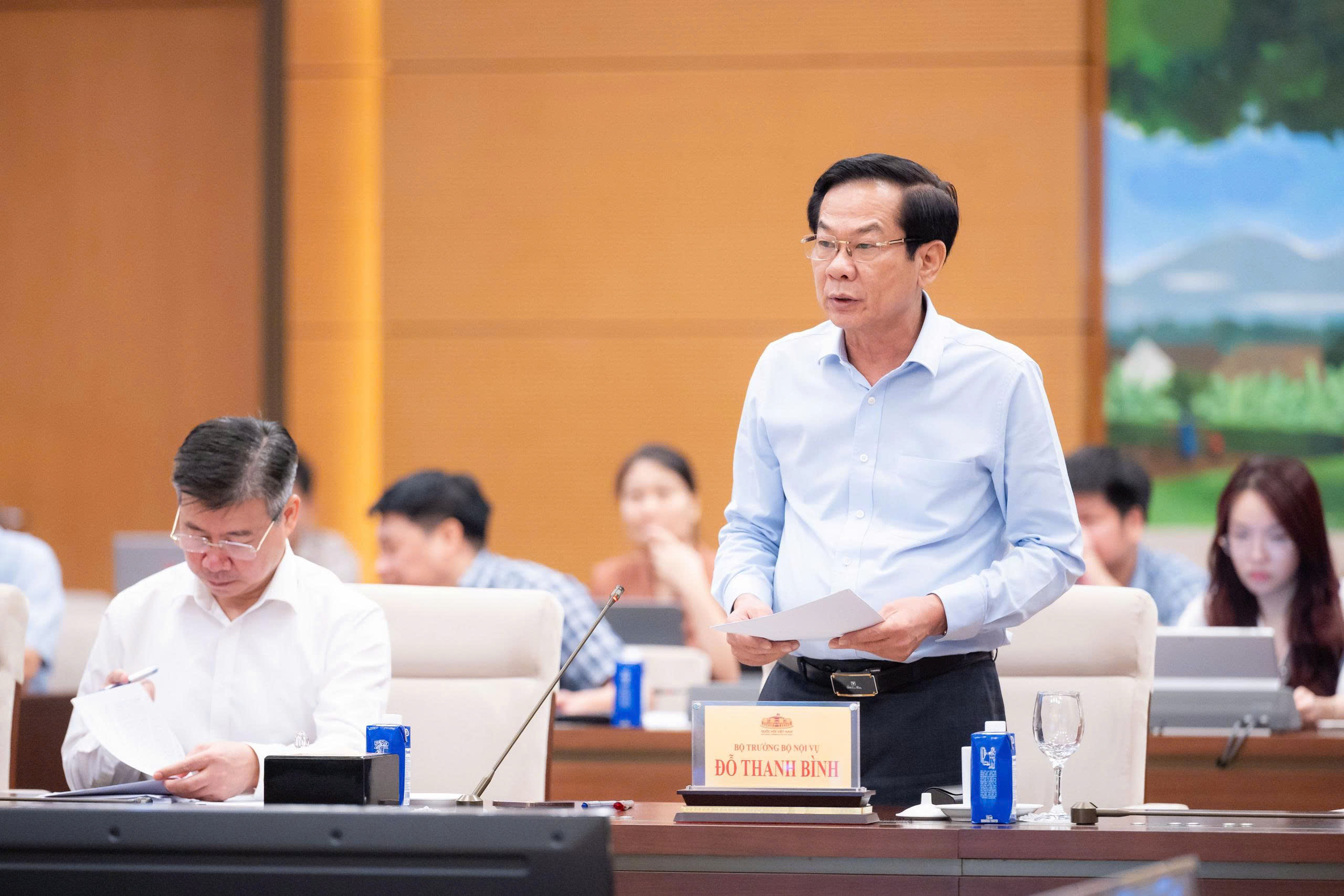 UBTVQH cho ý kiến về dự án Luật sửa đổi, bổ sung một số điều của Luật Người lao động Việt Nam đi làm việc ở nước ngoài theo hợp đồng