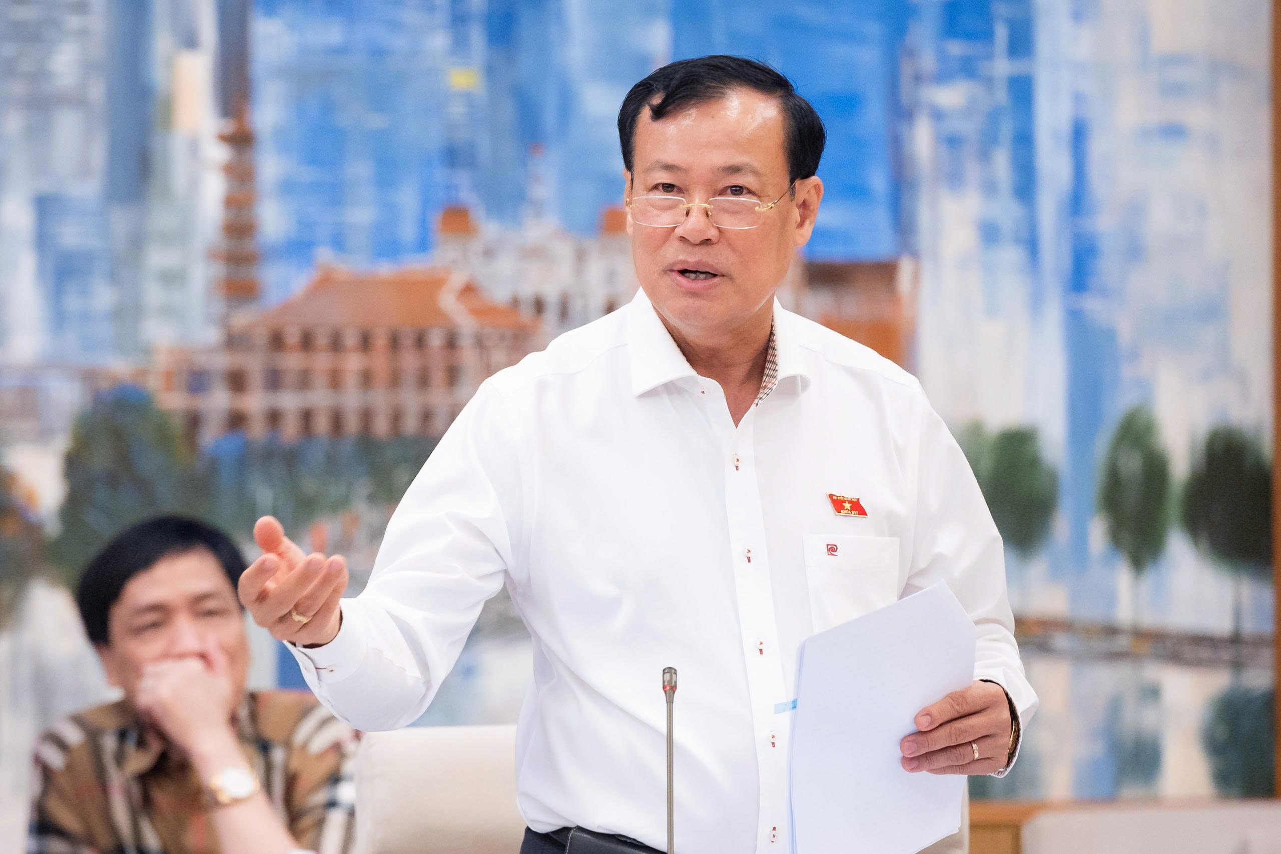 UBTVQH cho ý kiến về dự án Luật sửa đổi, bổ sung một số điều của Luật Người lao động Việt Nam đi làm việc ở nước ngoài theo hợp đồng