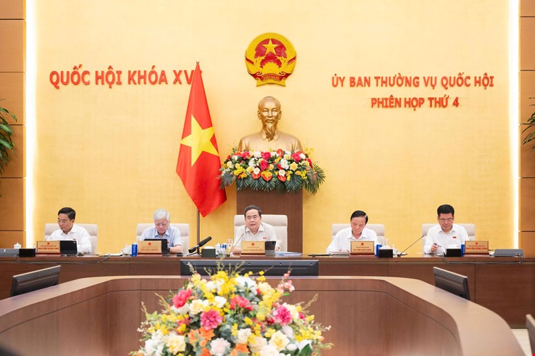Ủy ban Thường vụ Quốc hội cho ý kiến về dự án Luật sửa đổi, bổ sung một số điều của 04 luật về khoa học, công nghệ và viễn thông