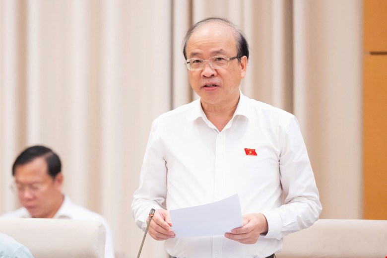 Ủy ban Thường vụ Quốc hội cho ý kiến về dự án Luật sửa đổi, bổ sung một số điều của 04 luật về khoa học, công nghệ và viễn thông