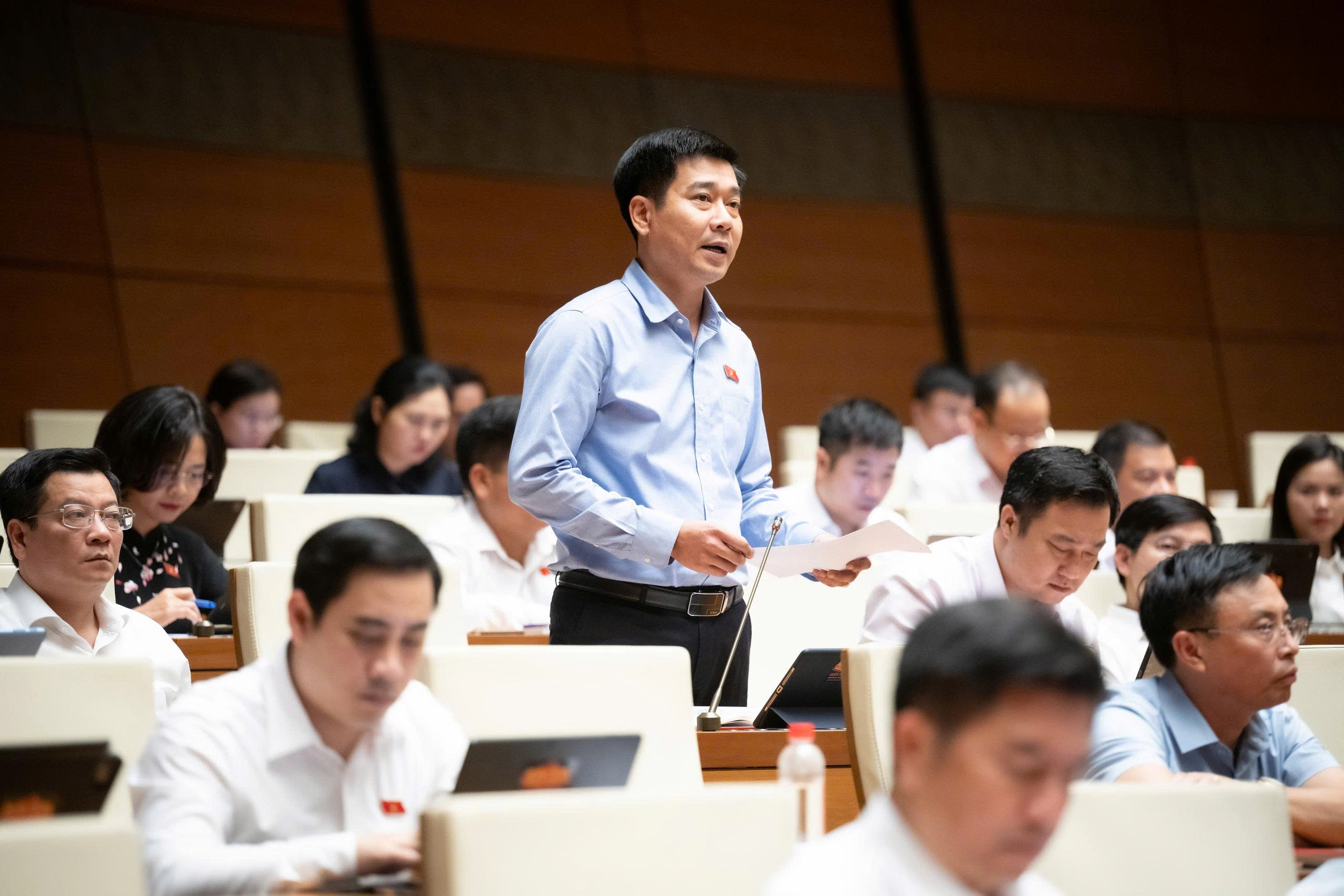 Làm rõ vai trò, trách nhiệm của từng chủ thể trong bảo vệ, giữ gìn, phát huy bản sắc văn hóa dân tộc trong kiến trúc