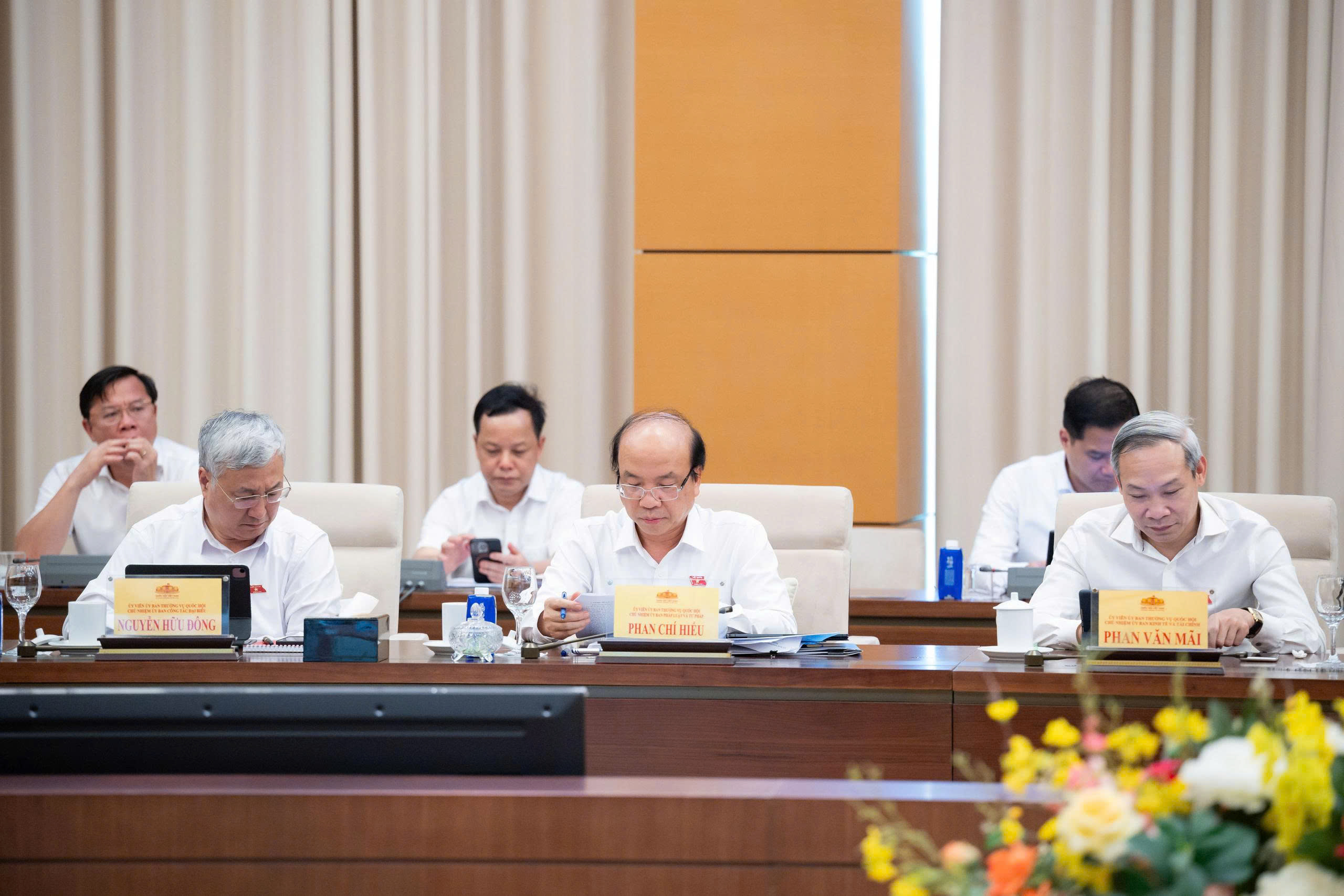 Sửa 04 Luật trong lĩnh vực khoa học, công nghệ và viễn thông: Bảo đảm minh bạch, đẩy mạnh phân cấp và cắt giảm thủ tục hành chính